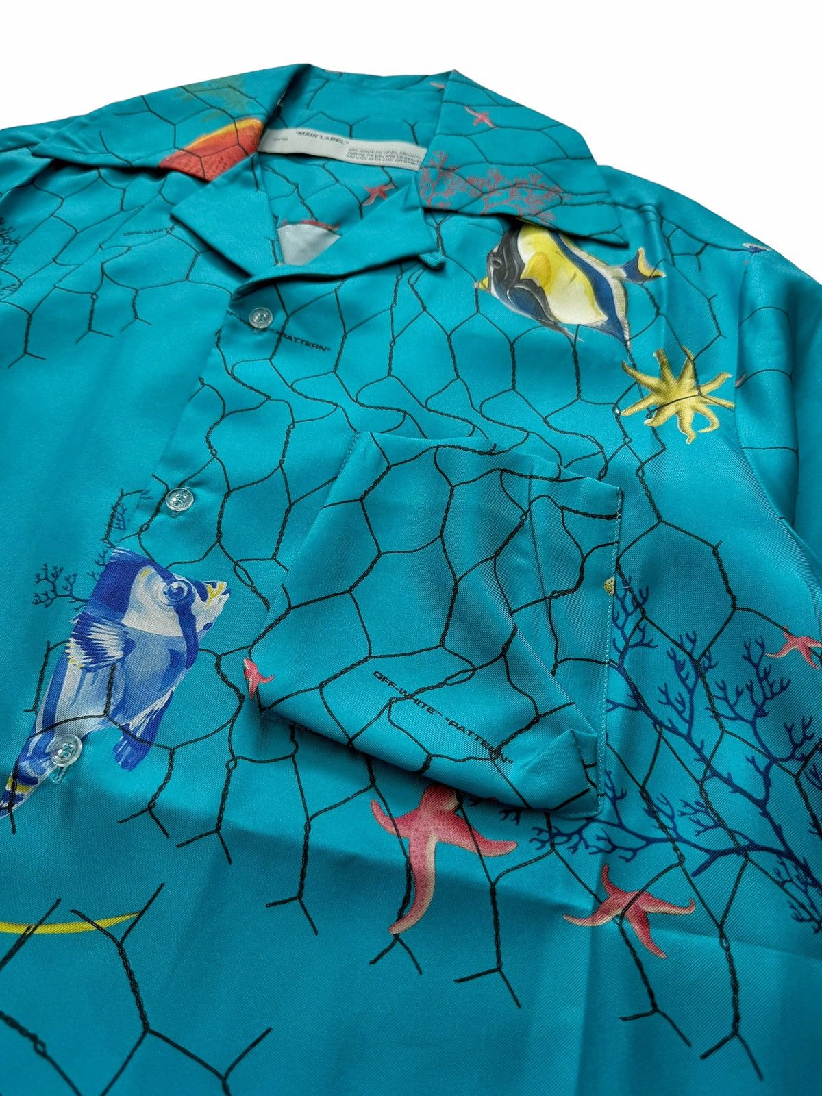 Off-White $1,200 Silk Fish Net Shirt Blue Size US L / EU 52-54 / 3 - 3 Thumbnail