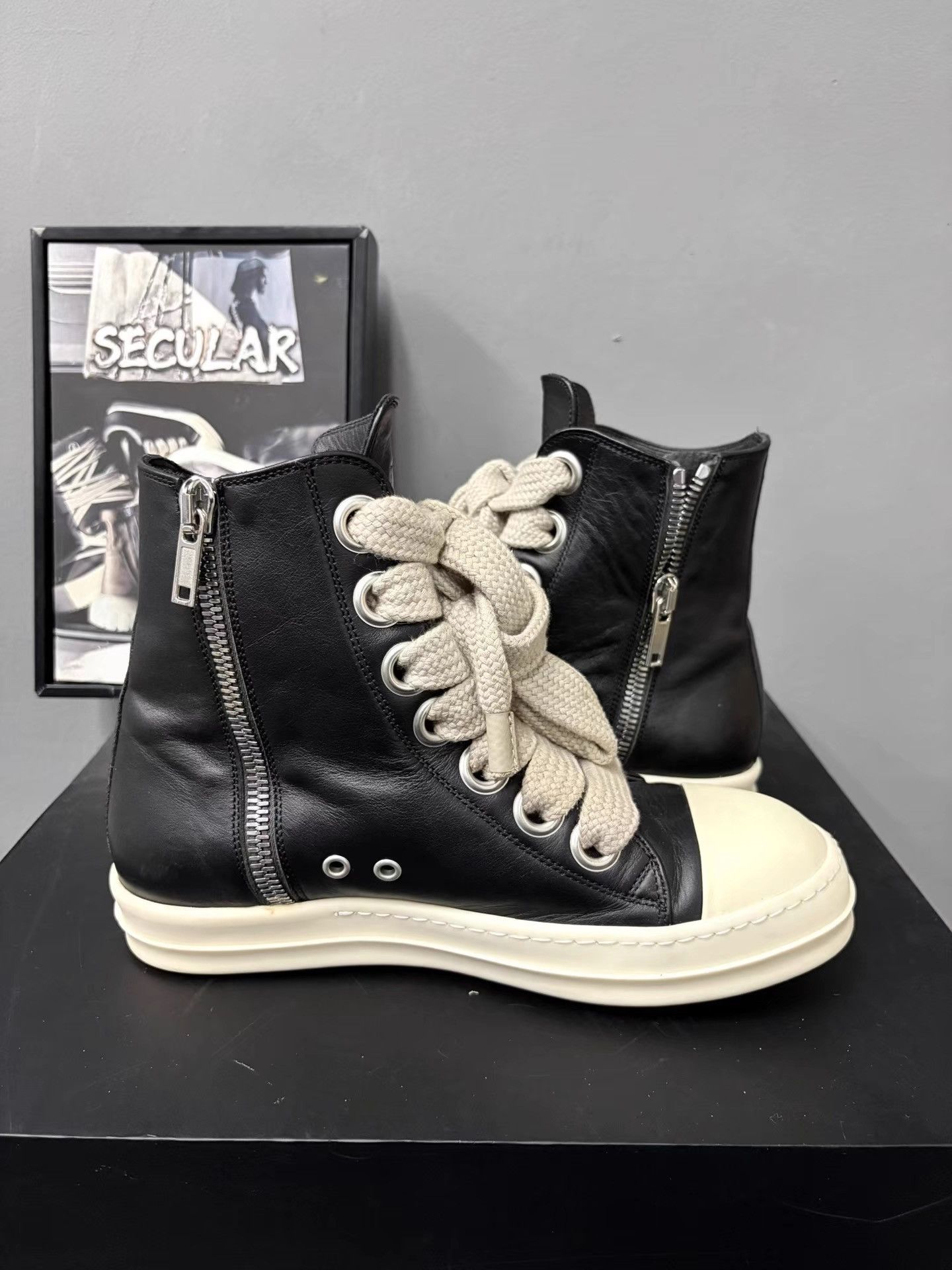 Rick Owens Rick Owens Black White Leather Thick Lace High Sneakers K34 Size US 7 / EU 40 - 6 Thumbnail