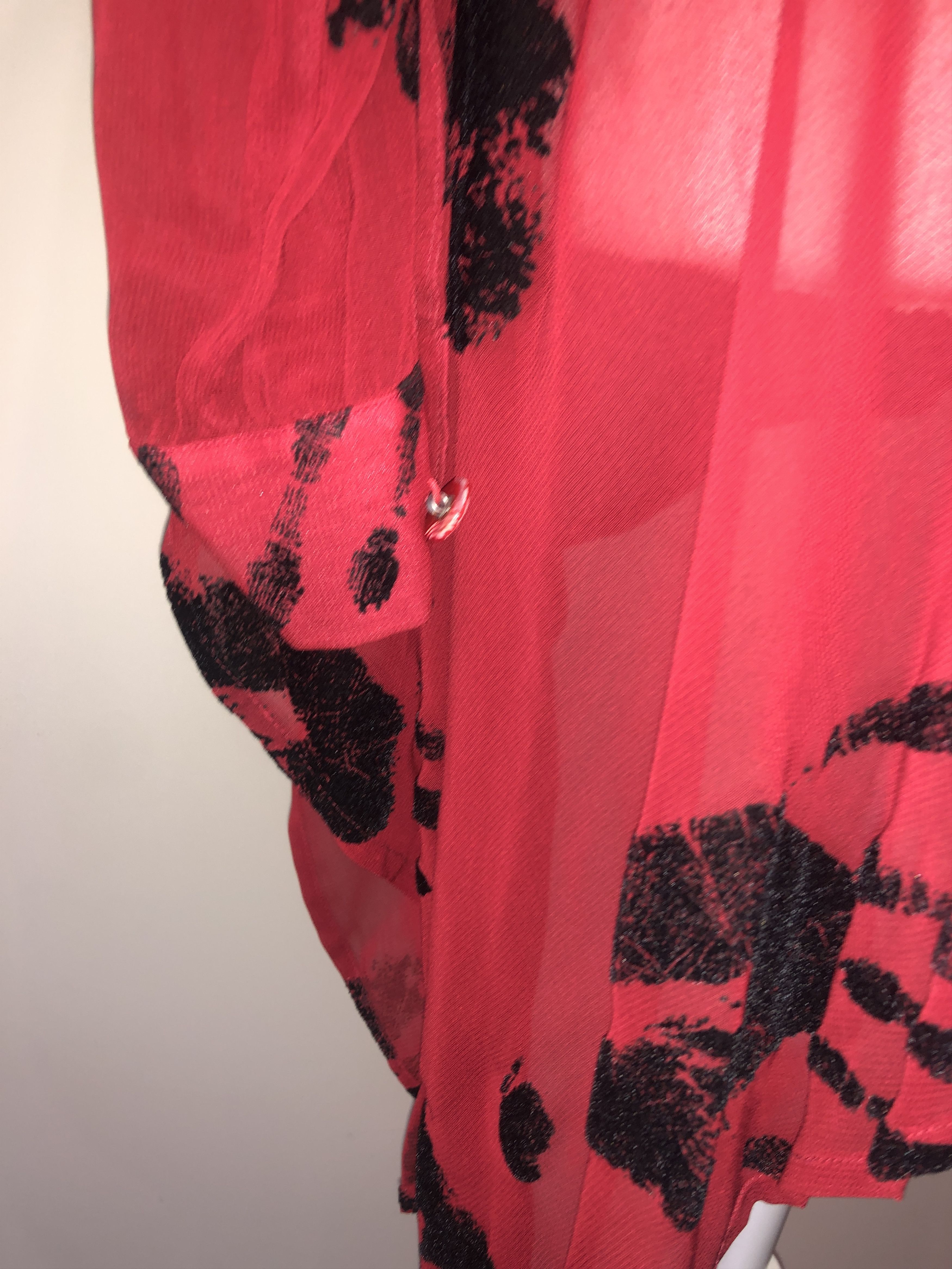 Jean Paul Gaultier 1991 "Hands" Print Oversized Red Shirt Size L / US 10 / IT 46 - 14 Thumbnail