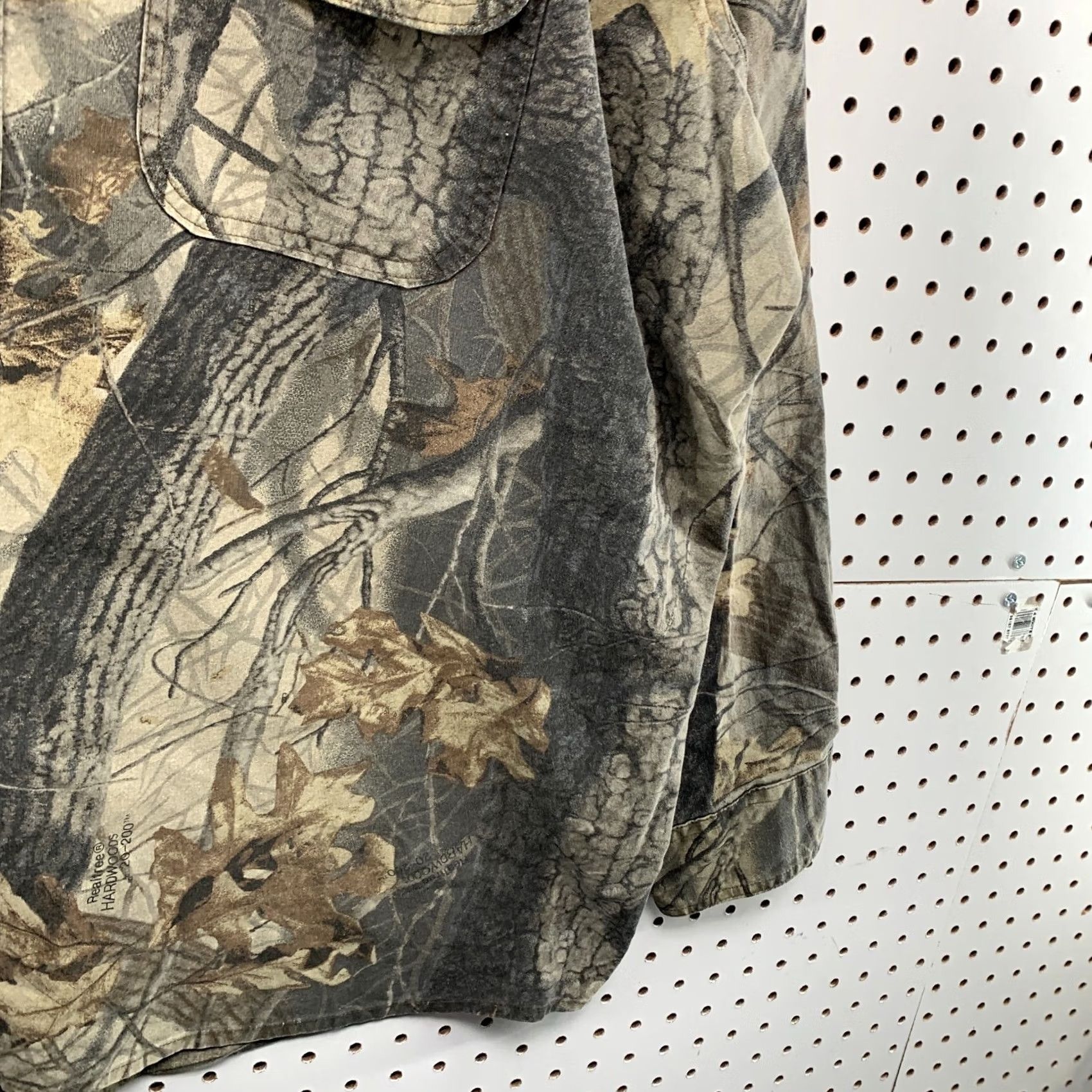Vintage VINTAGE Spartan Camouflage Button-Down Shirt Mens 3XL Camouflage USA 30.5x32.5 Size US XXL / EU 58 / 5 - 7 Thumbnail