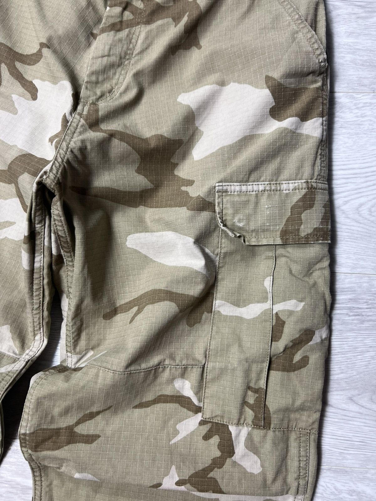 Carhartt Carhartt WIP Cargo Military Pants Size US 30 / EU 46 - 10 Thumbnail