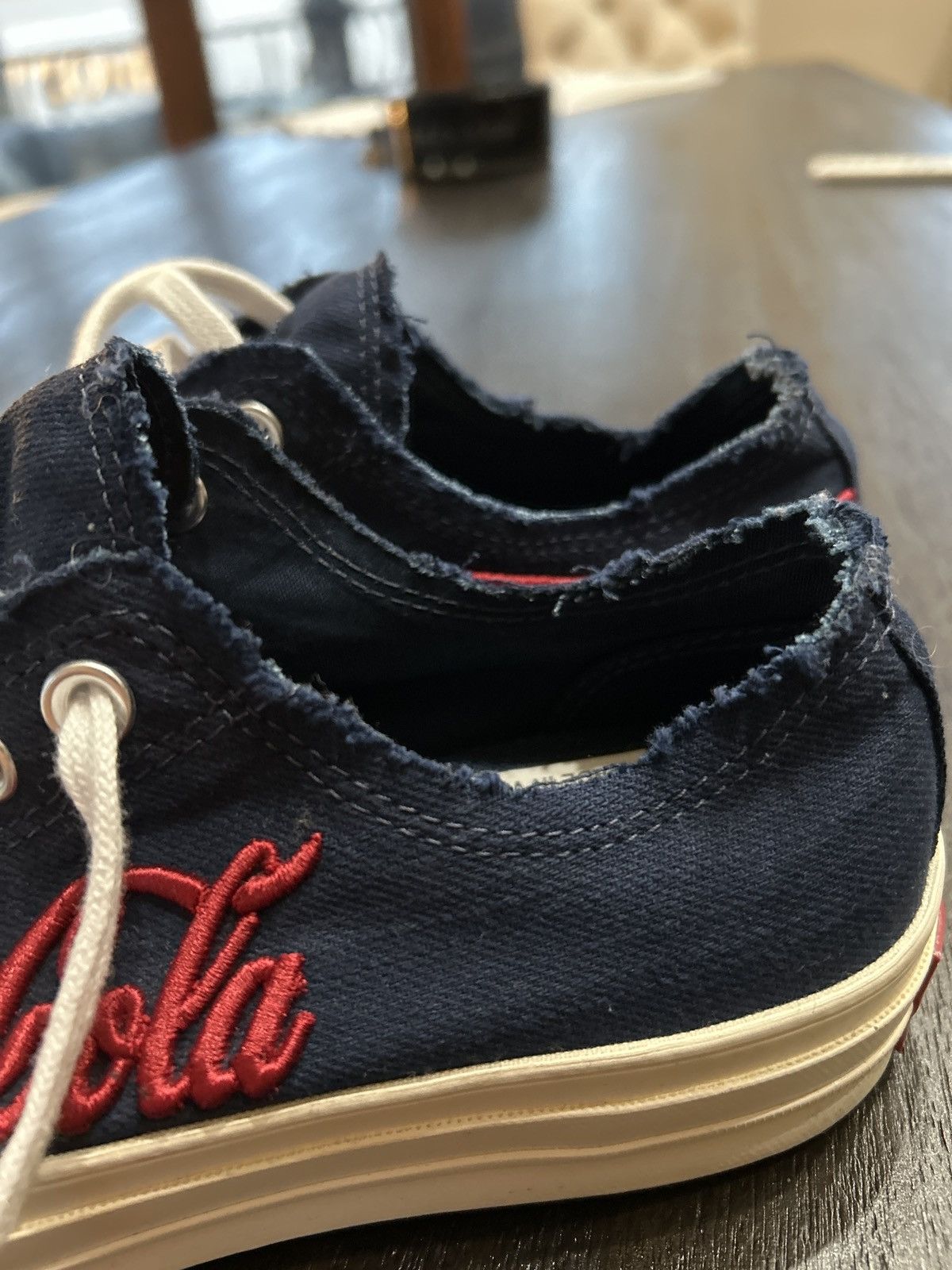 Converse × Kith Kith x CocaCola chuck Taylor lows Size US 8.5 / EU 41-42 - 4 Thumbnail
