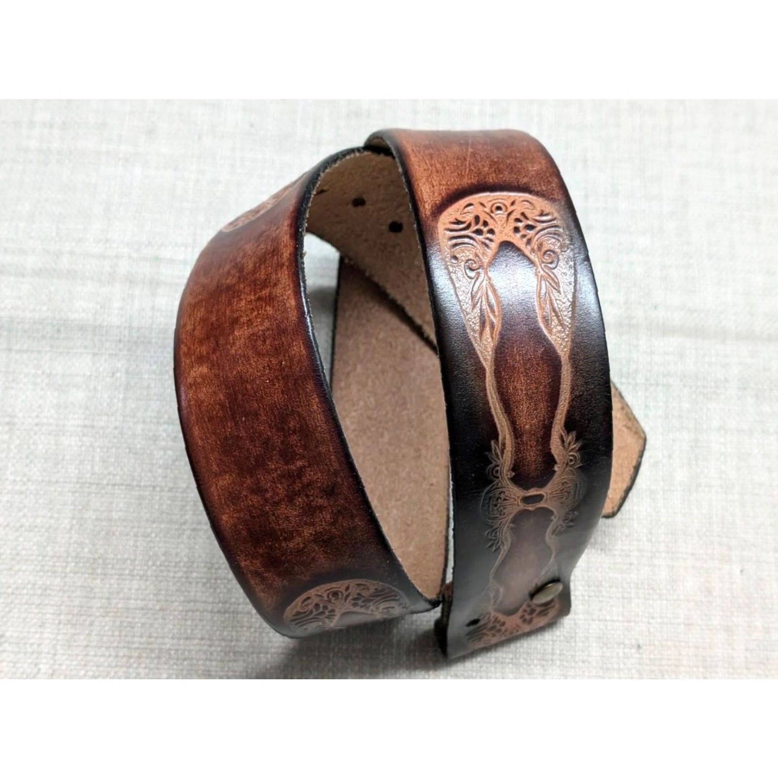 Vintage VINTAGE leather belt Western belt Geometric Brown 28 Unisex Adults 1-1/2" Cowhide Handmade Handcrafted buckle Size 28 - 3 Thumbnail
