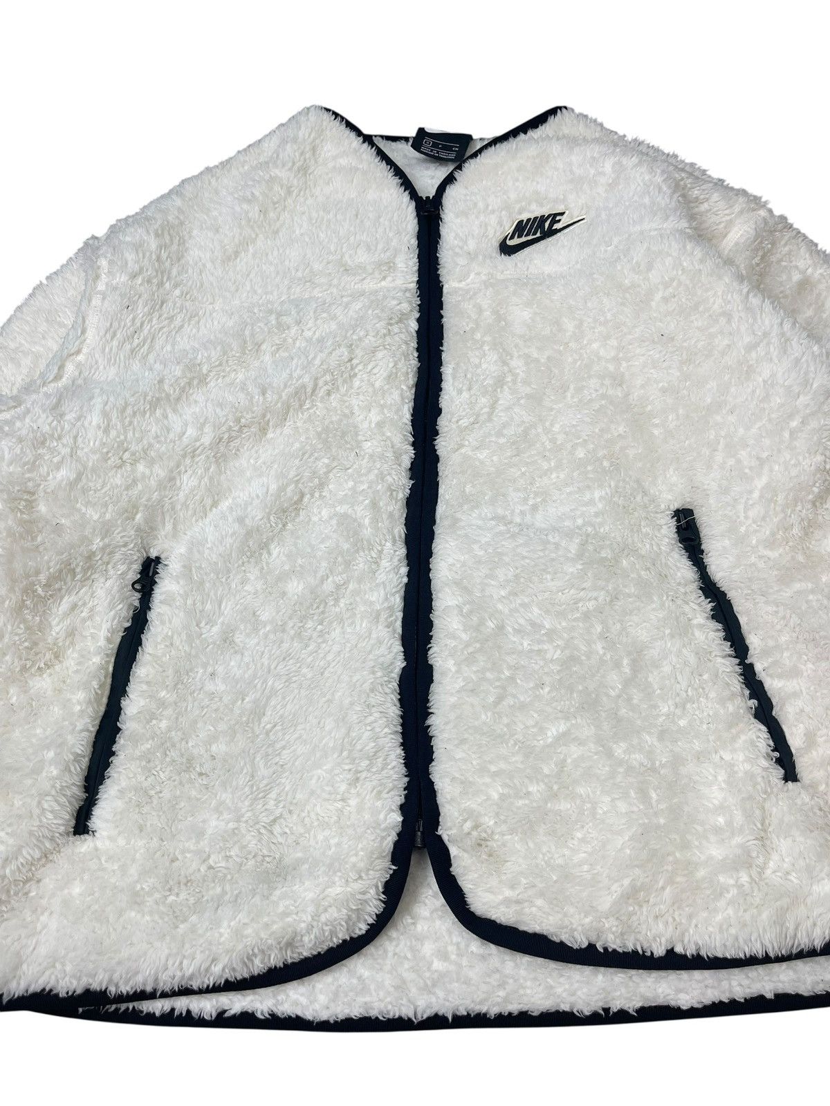 Nike Vintage Nike Fur Jacket Streetwear Size US S / EU 44-46 / 1 - 3 Thumbnail