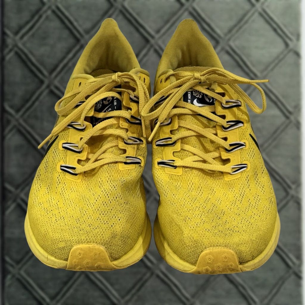 Nike Nike Air Zoom Pegasus 36 Cody Hudson x Chrome Yellow - Size 11 Men Sneakers Size US 11 / EU 44 - 1 Thumbnail