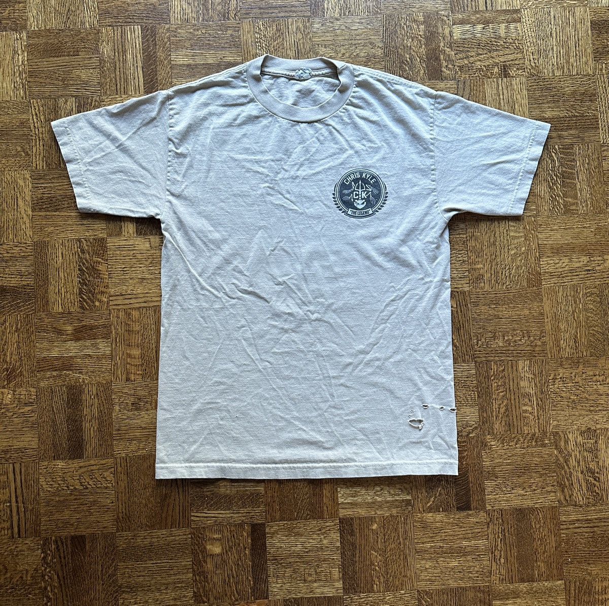Vintage Vintage Y2K Chris Kyle Skull Graphic Tee Size US M / EU 48-50 / 2 - 2 Thumbnail
