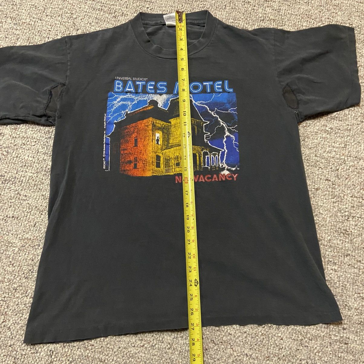Expert Horror 90s Bates Motel Psycho Horror Shirt Size US XL / EU 56 / 4 - 2 Thumbnail