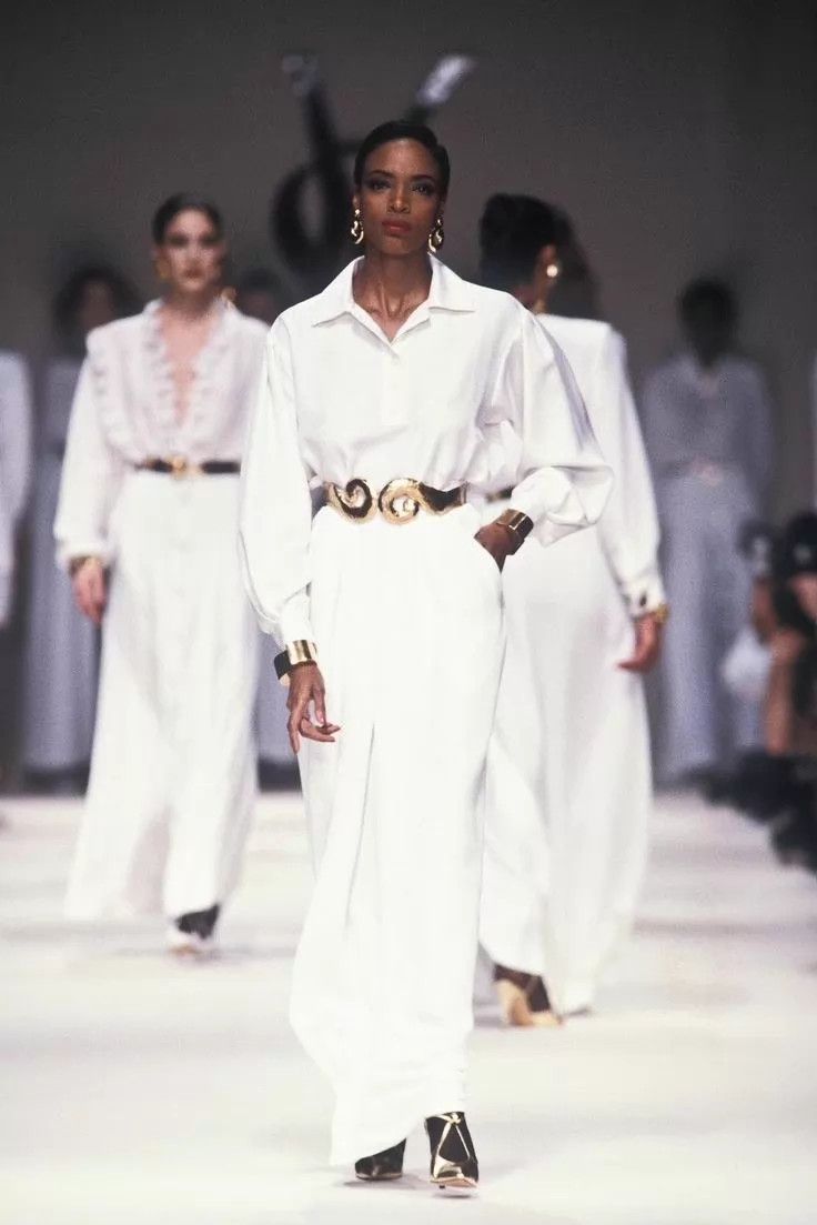 Yves Saint Laurent YSL 1989 Runway Gold Sculptural Hammered Metal Belt Size ONE SIZE - 4 Thumbnail