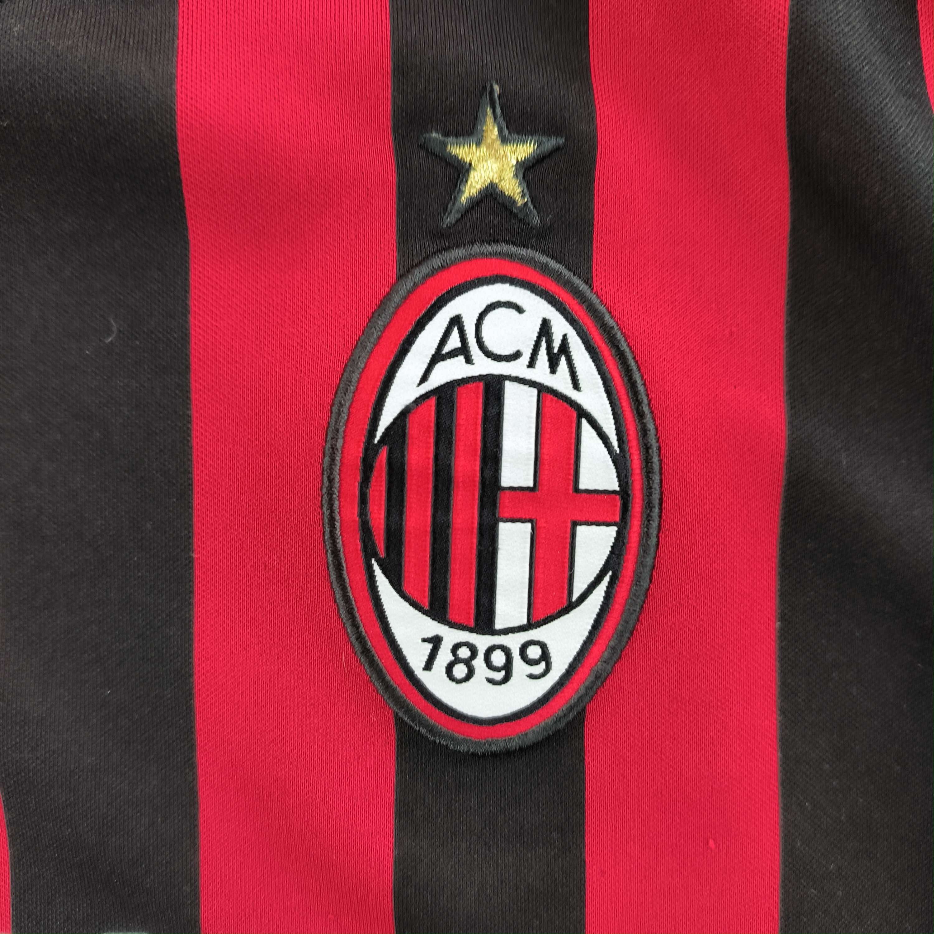 Adidas AC Milan 2016-17 Adidas home football jersey shirt size S Size US S / EU 44-46 / 1 - 4 Thumbnail