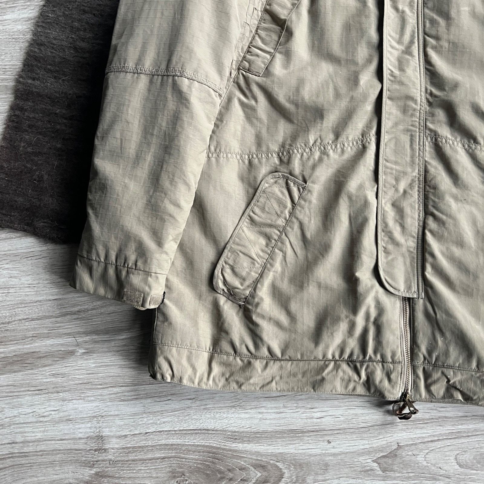 Oakley Oakley Vintage Insulated Jacket Ripstop Tactical 9764AC Size US L / EU 52-54 / 3 - 10 Thumbnail