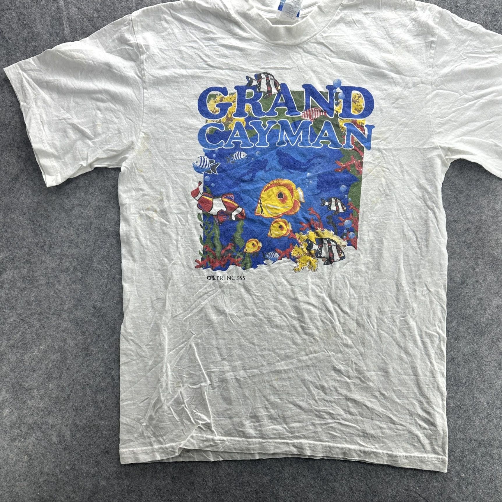 Prince VINTAGE Princess Grand Cayman Shirt Mens Large White Crew Neck Short Sleeve Graphic Print Ocean Fish Beach Travel Marine 90s Mens Size US L / EU 52-54 / 3 - 3 Thumbnail