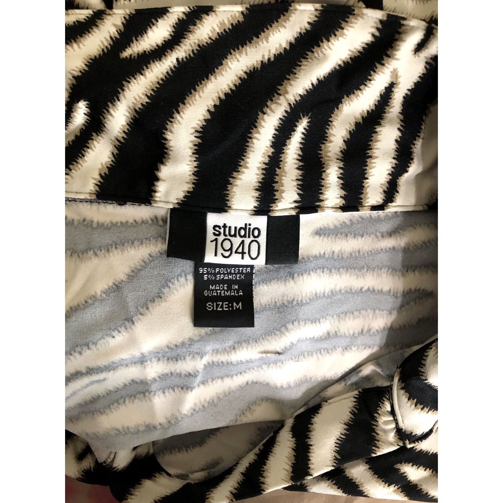 Vintage Vintage Studio 1960 Tie Empire Top Zebra Ivory blk Collar Button Y2K 90s glam Size M / US 6-8 / IT 42-44 - 5 Thumbnail