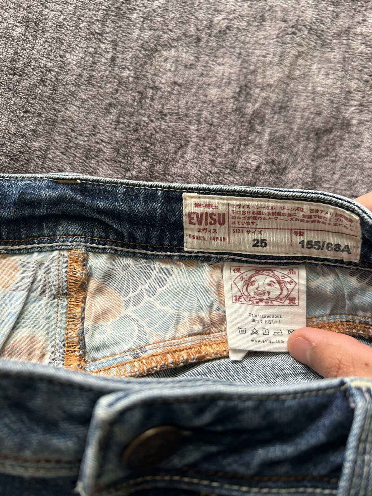Evisu Vintage Faded Screen Printed Evisu Jean Shorts Size 25" / US 0 / IT 36 - 8 Thumbnail