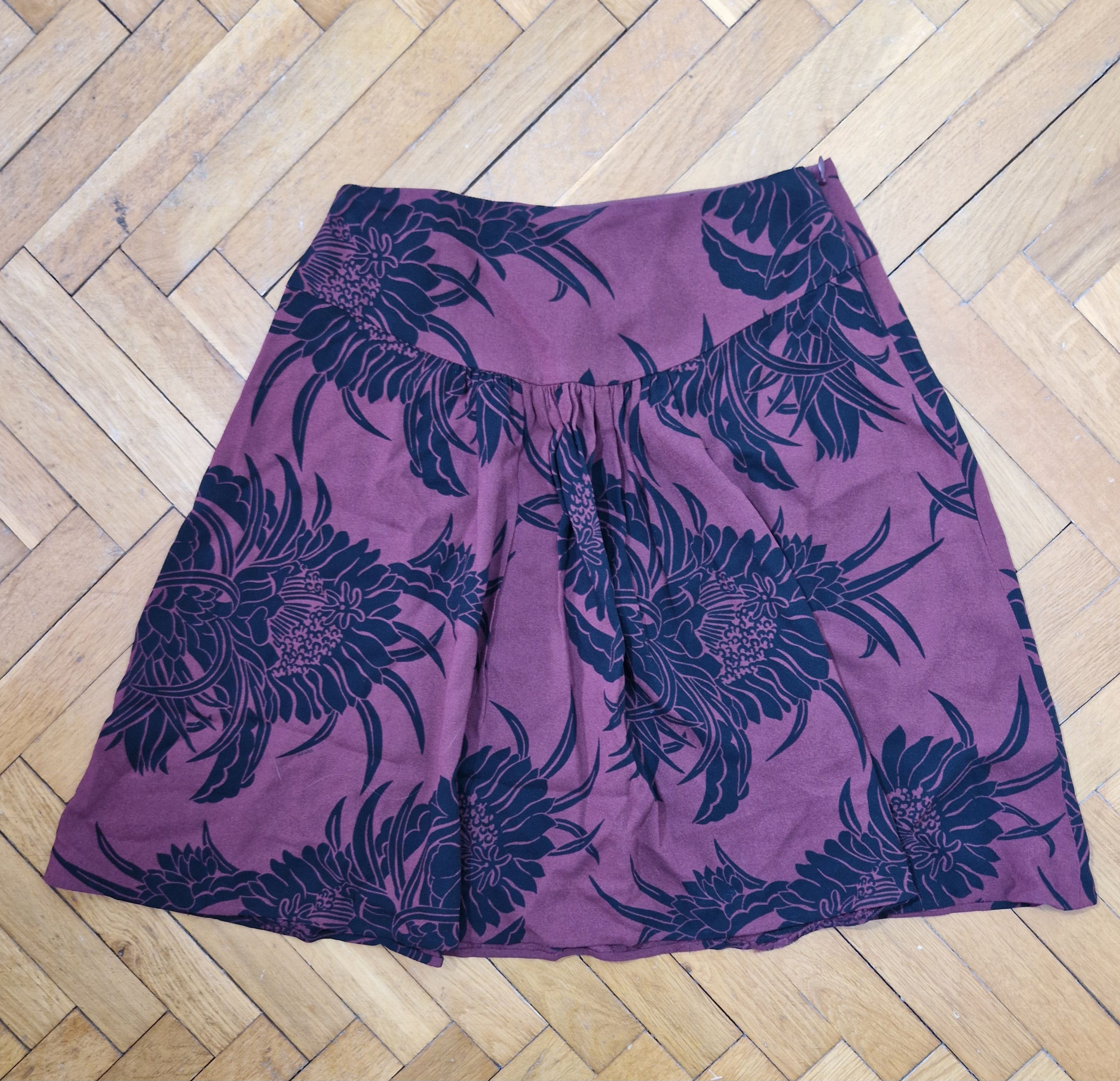 Prada Prada S/S 2014 vintage silk skirt Size 26" / US 2 / IT 38 - 1 Thumbnail