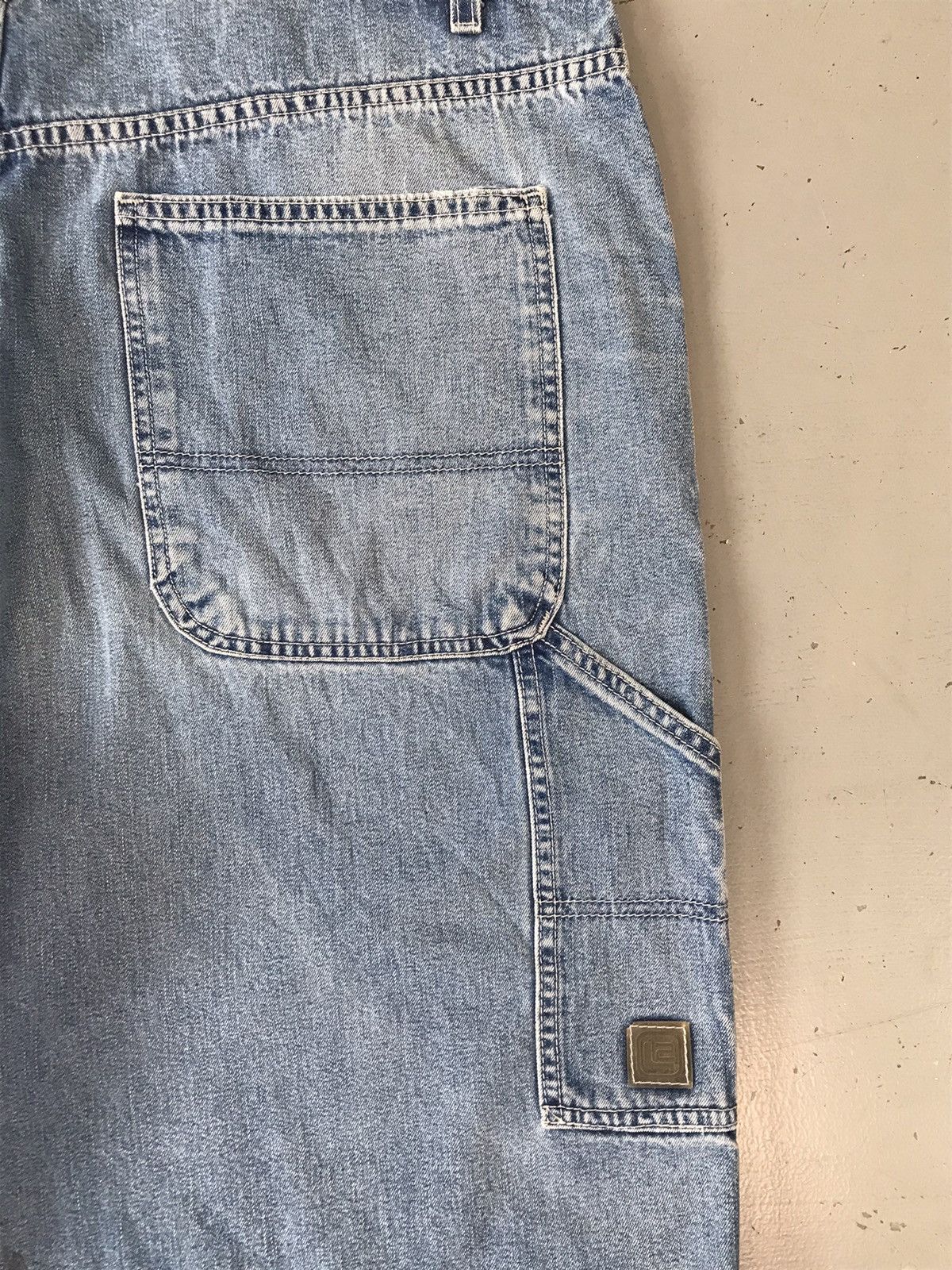 Levi's × Vintage Vintage Levi’s L2 carpenter Jort Size US 41 - 9 Thumbnail