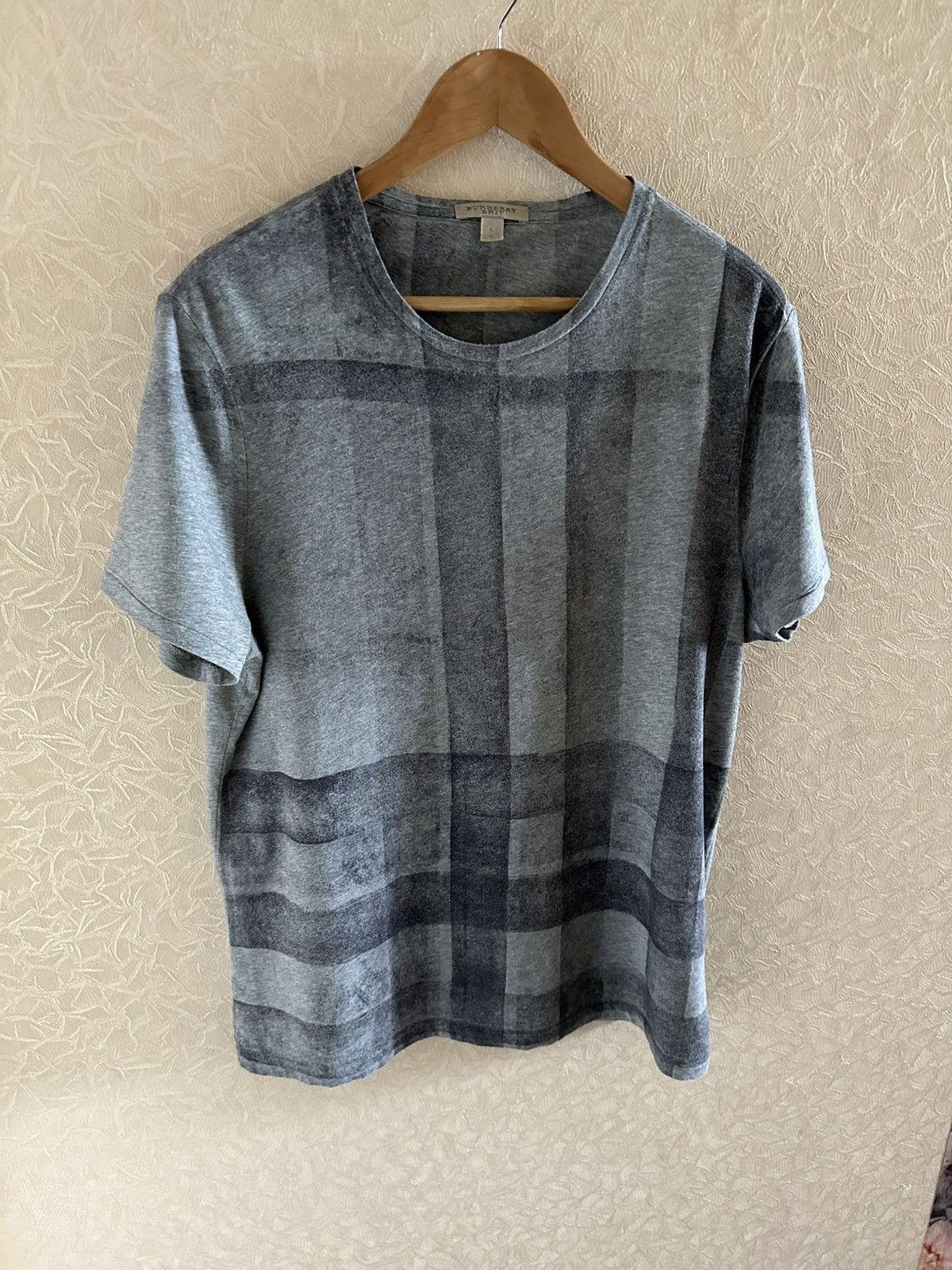 Burberry Burberry t shirt size L gray Size US L / EU 52-54 / 3 - 1 Thumbnail