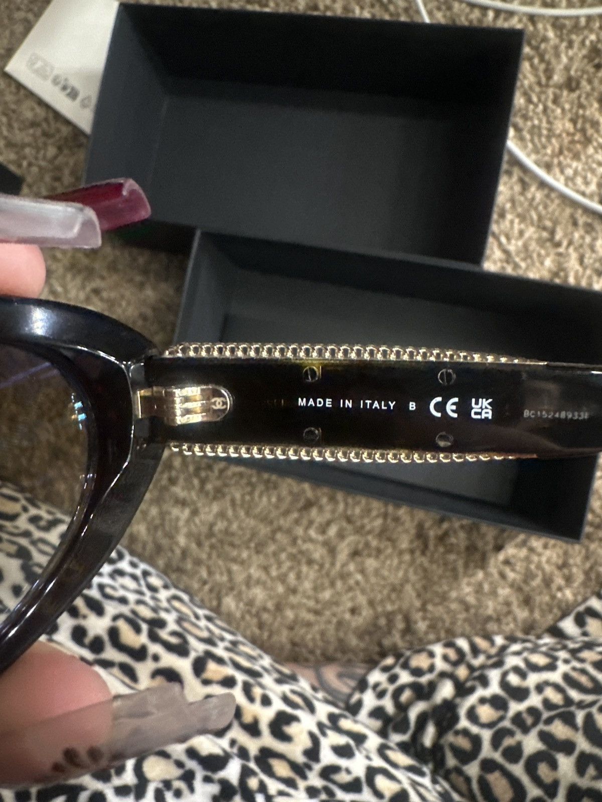Chanel Oval sunglasses Size ONE SIZE - 6 Thumbnail