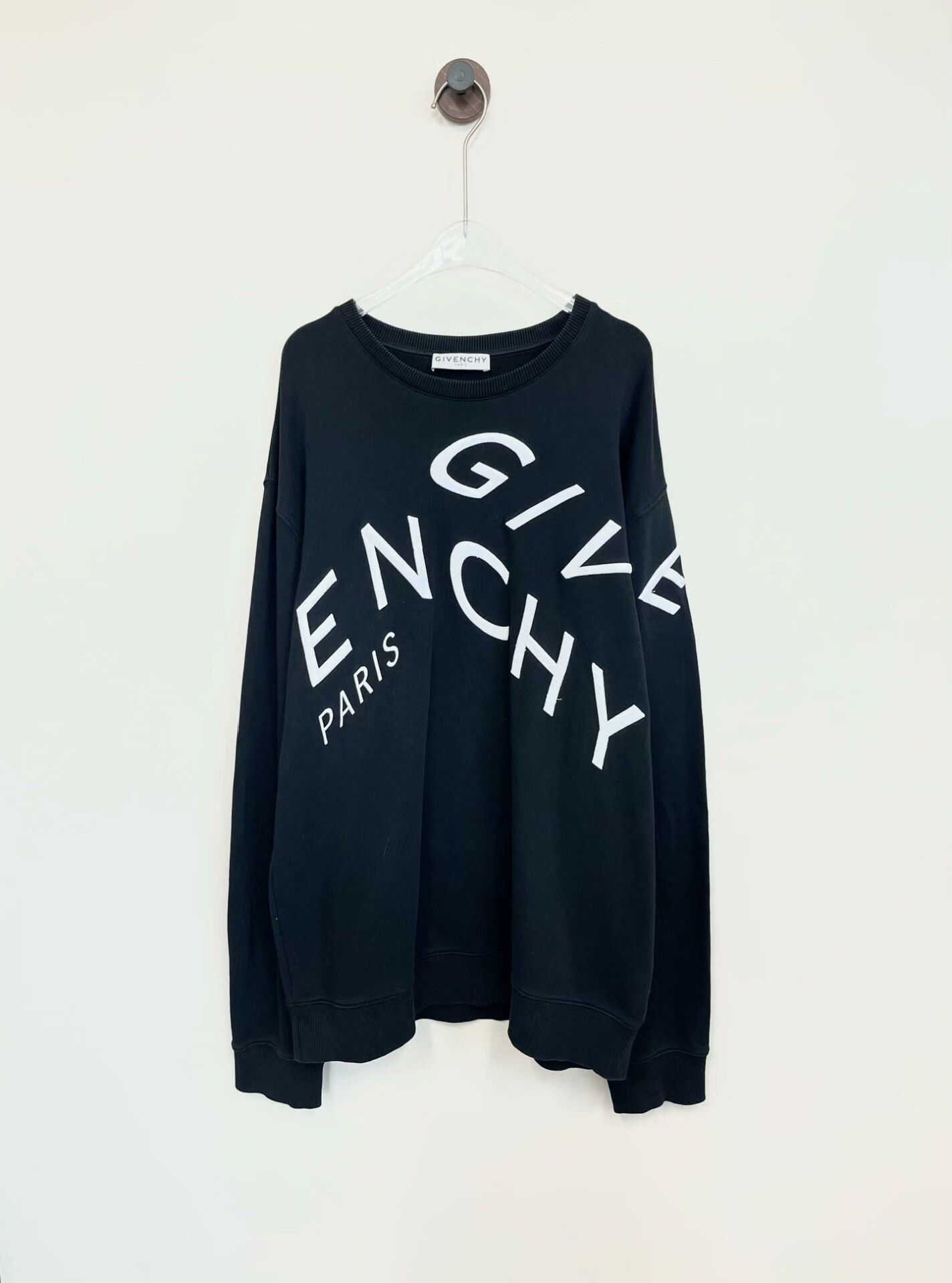 Givenchy Givenchy Black Logo Sweatshirt XXL Size US XXL / EU 58 / 5 - 1 Thumbnail