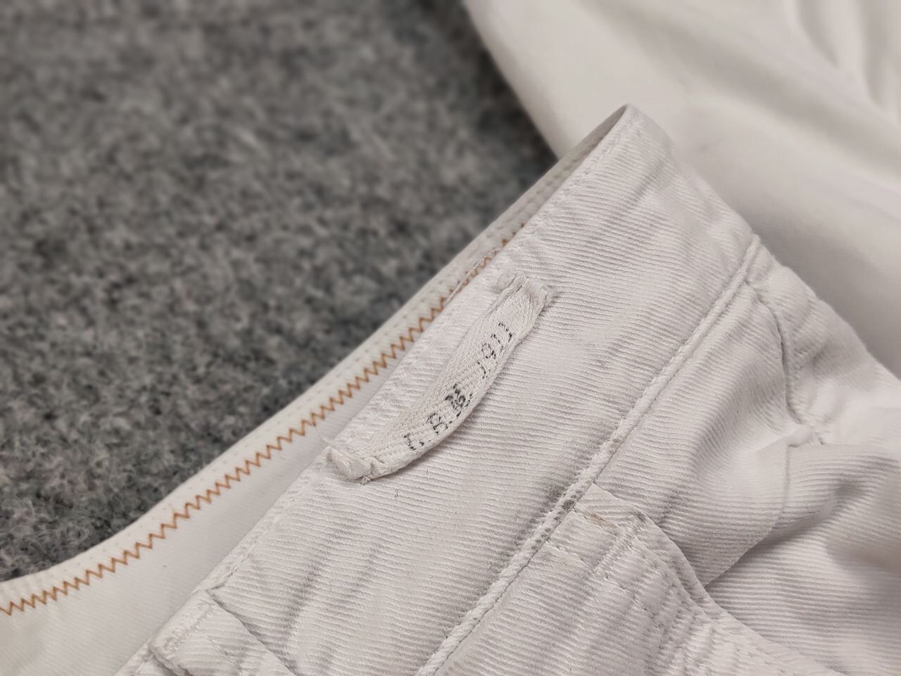 L.B.M. 1911 L.B.M.1911 Italy Design White Cotton Cargo Trouser Pants Size US 32 / EU 48 - 14 Thumbnail