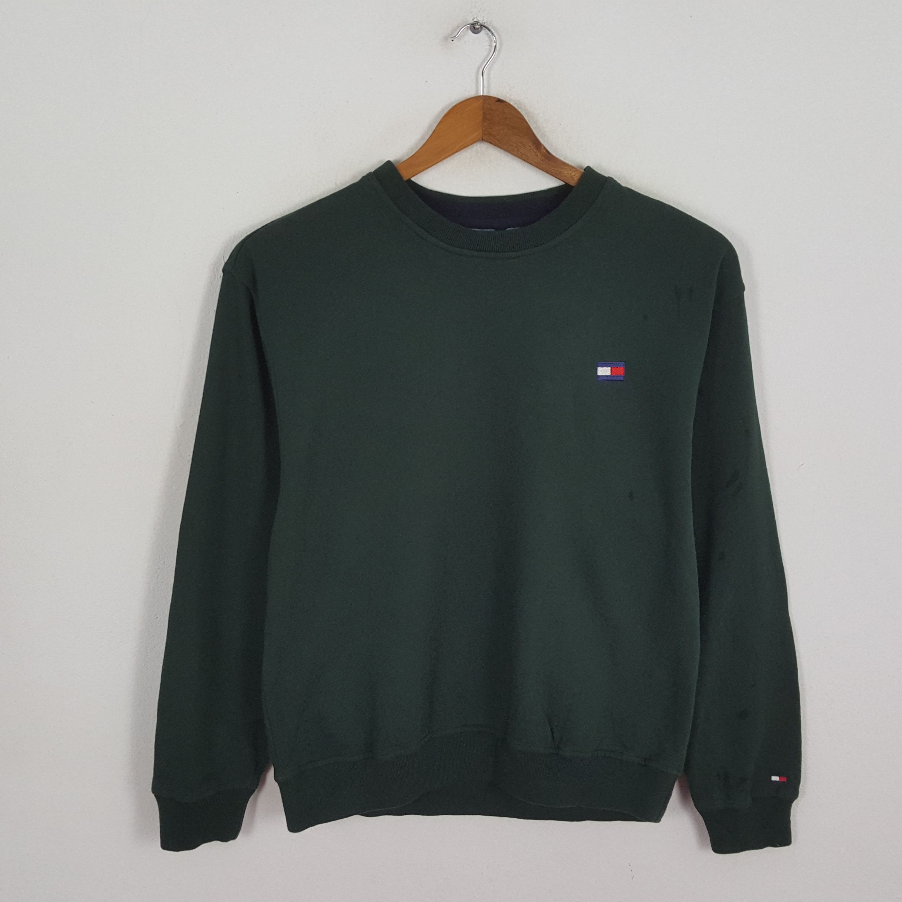 Vintage TOMMY HILFIGER American Streetwear Sweatshirts