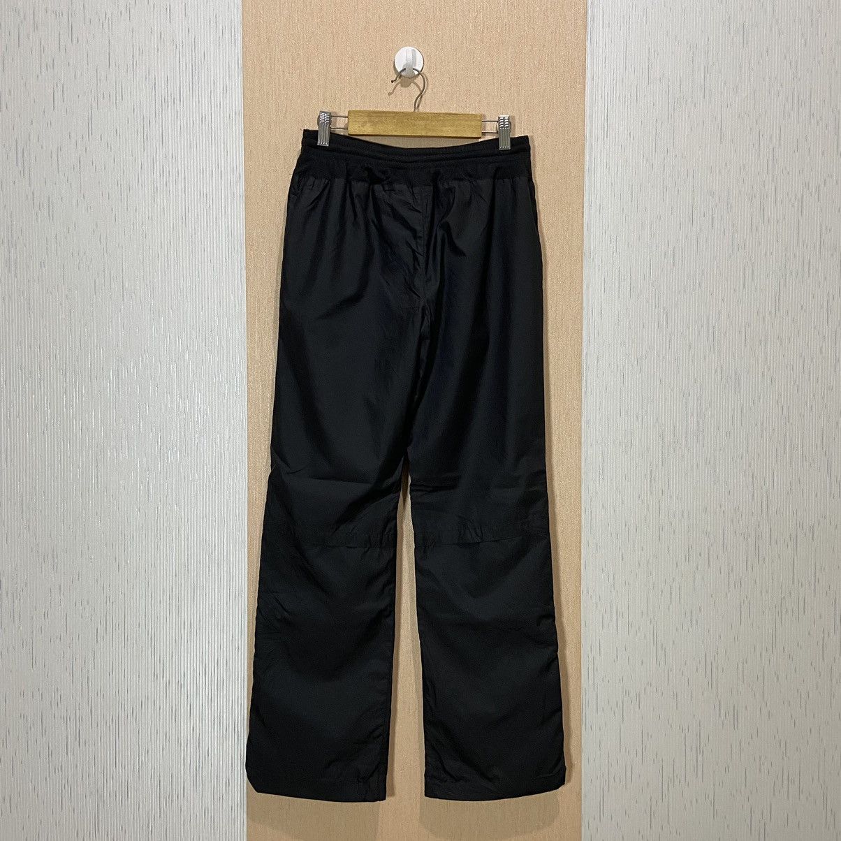 Nike Y2K Nike Arsenal Track Pants Size US 29 - 2 Thumbnail