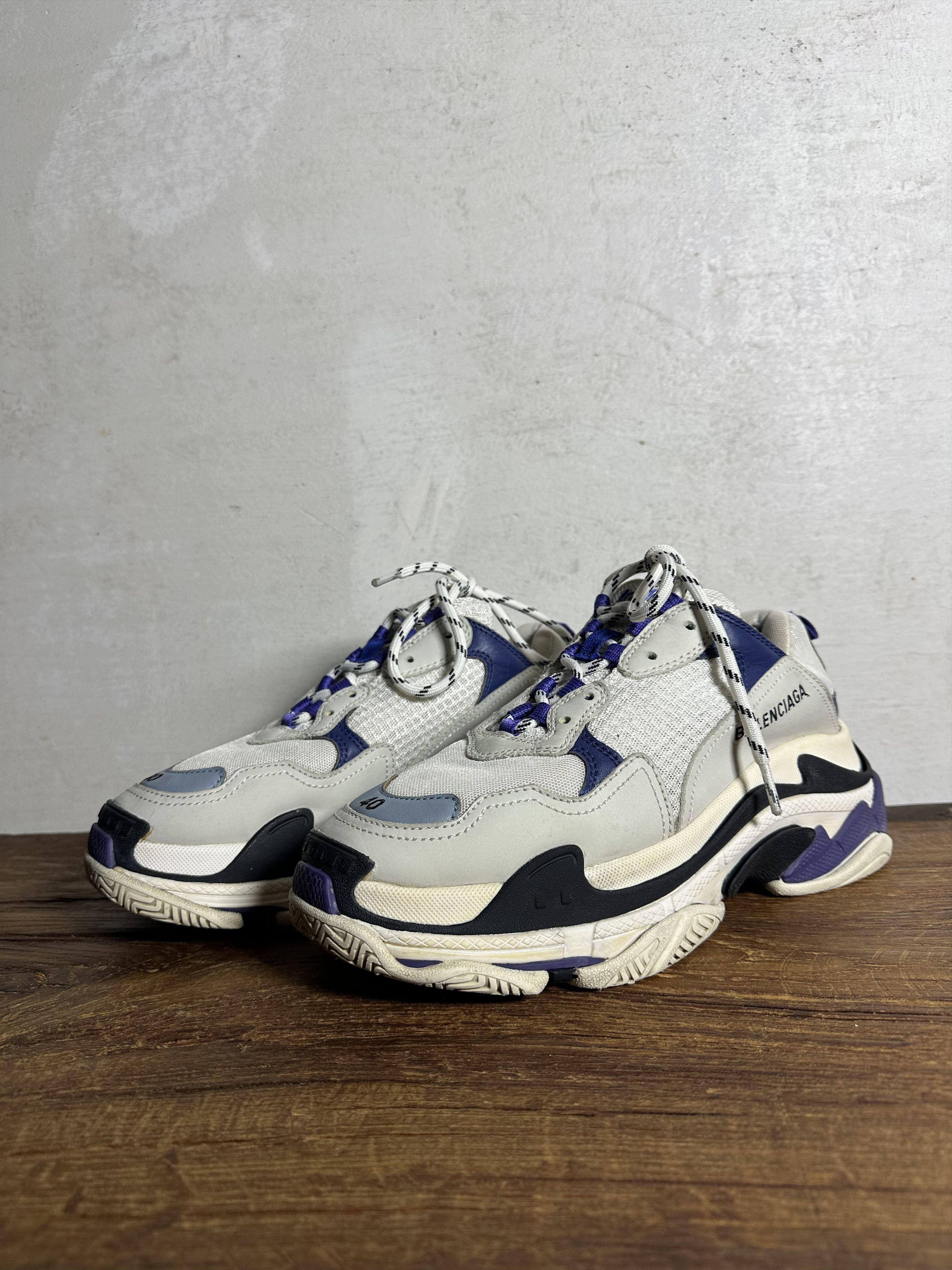 Balenciaga Balenciaga Triple S White Purple W Size US 7.5 / EU 40-41 - 1 Thumbnail