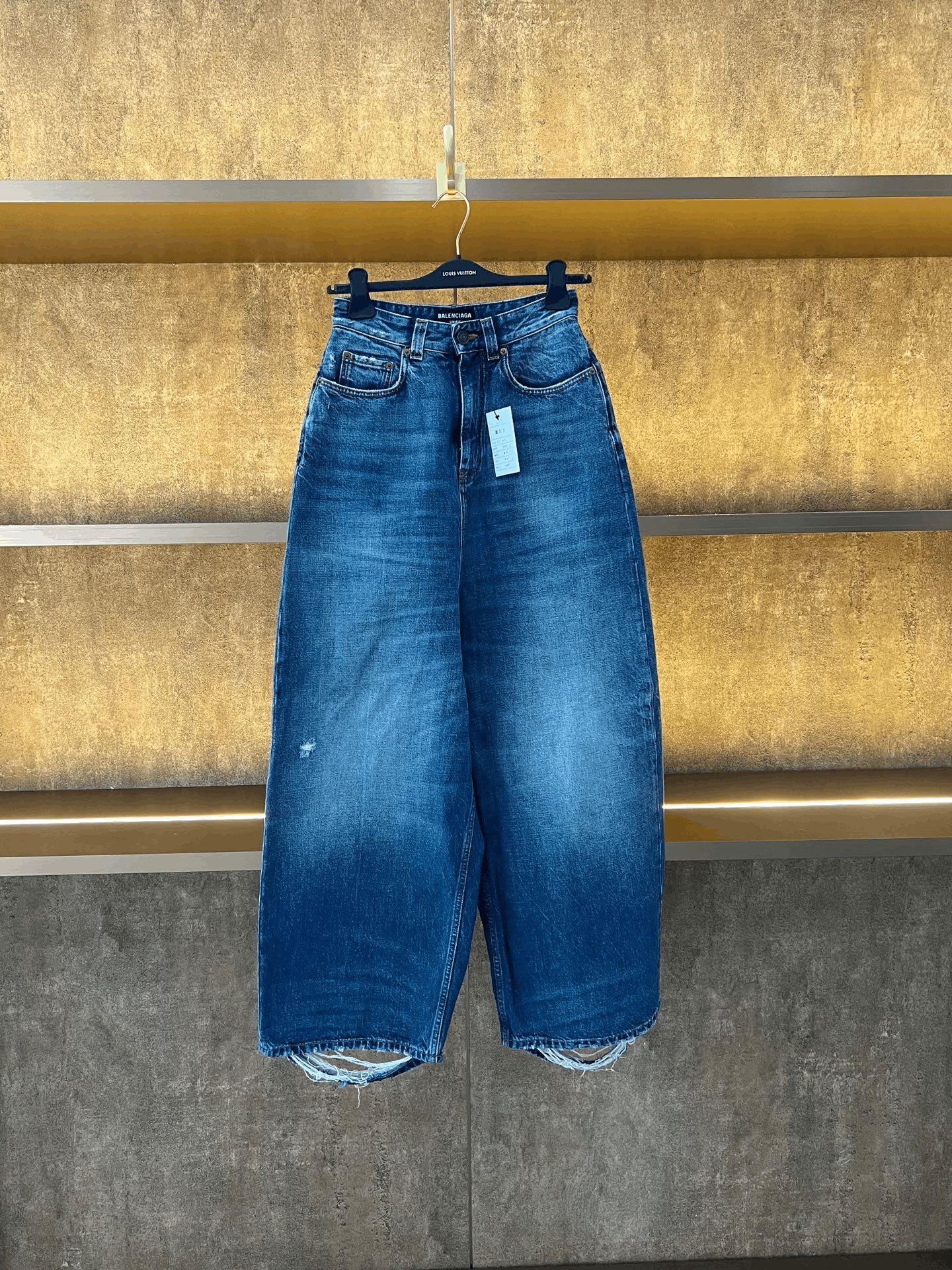 Balenciaga Balenciaga Distressed Denim Jeans Size 22" - 1 Thumbnail