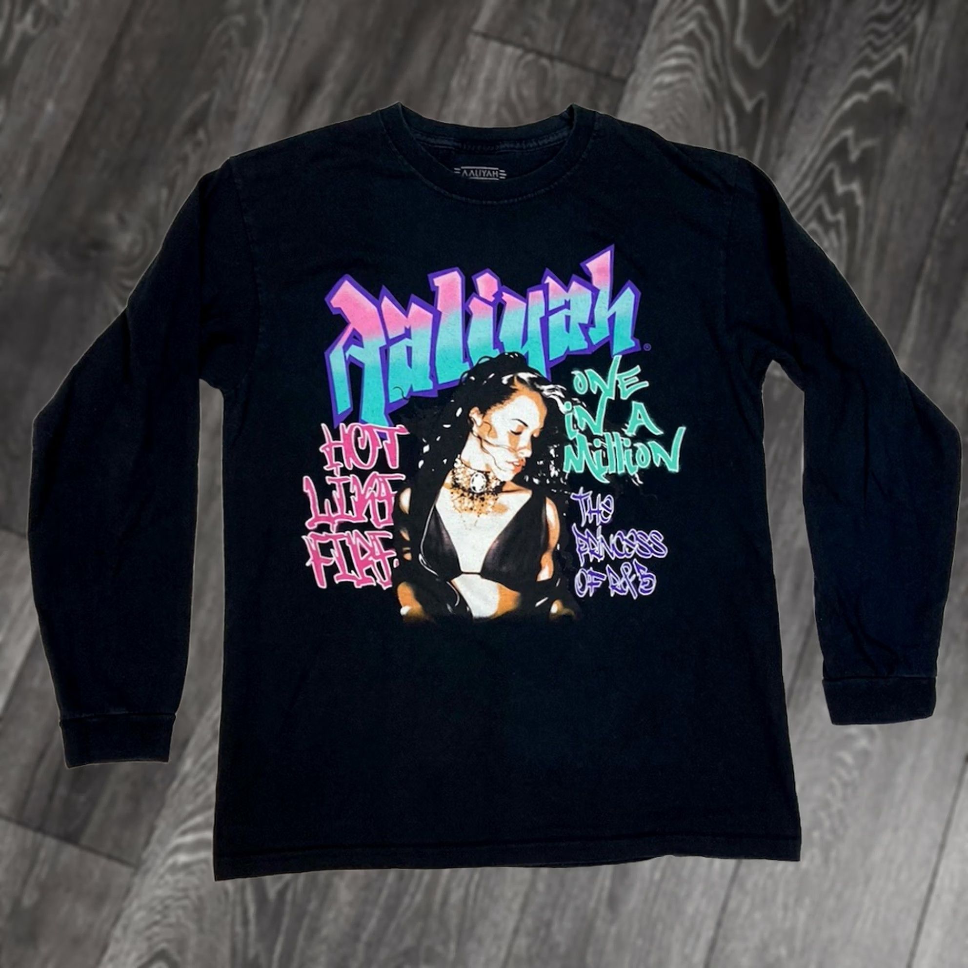 Vintage Aaliyah Graphic Shirt Women Medium Black Long Sleeve Music Casual Party Size M / US 6-8 / IT 42-44 - 1 Thumbnail
