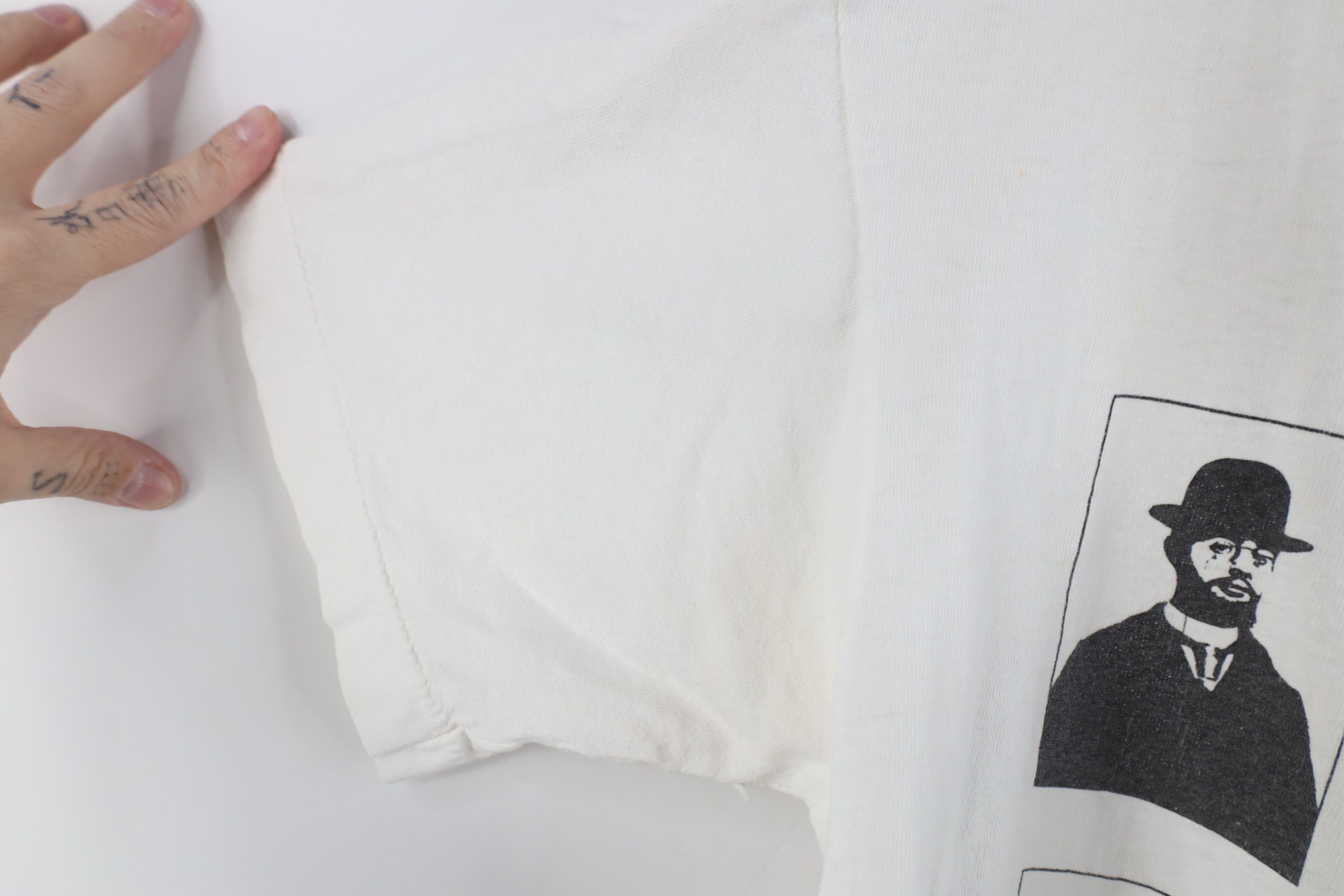 Vintage 90s Streetwear Toulouse-Lautrec T-Shirt USA