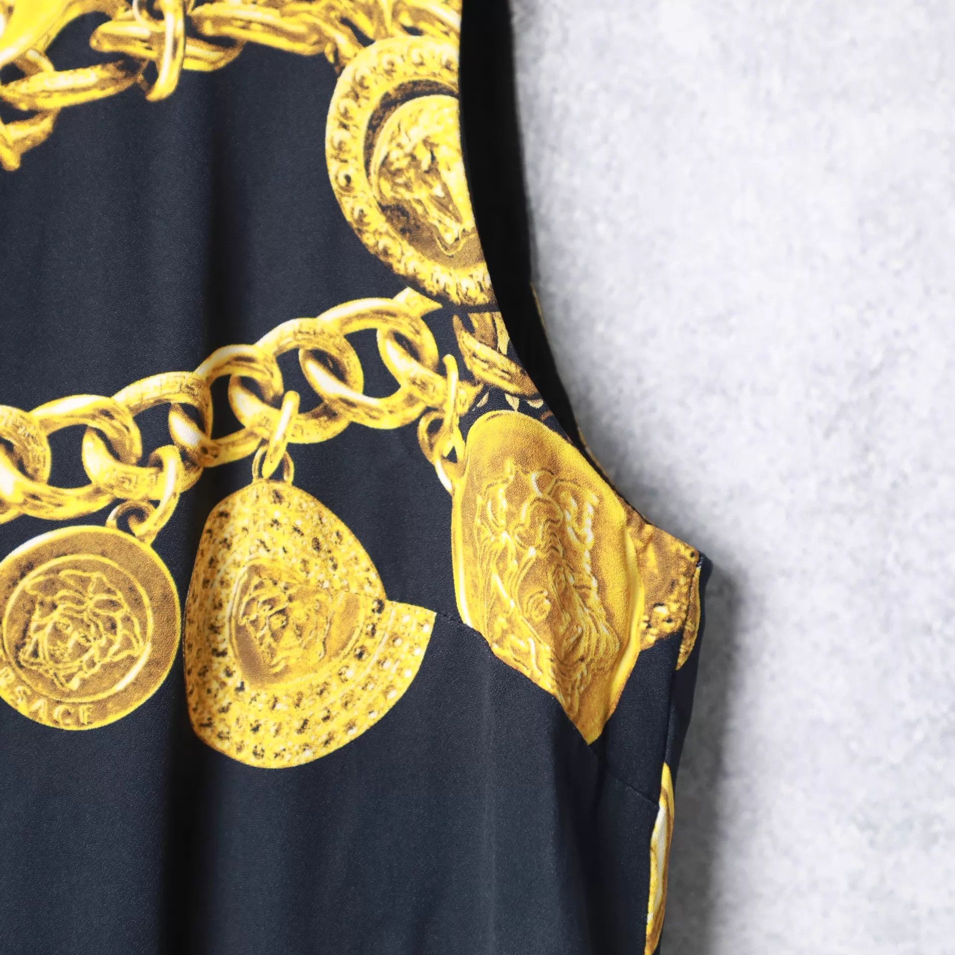 Versace Versace women's mini dress 42 Size M / US 6-8 / IT 42-44 - 2 Thumbnail