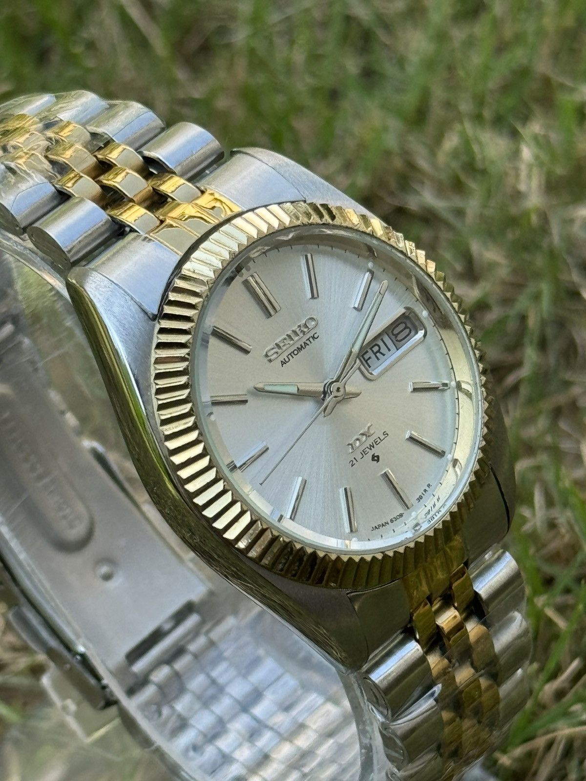 Seiko Seiko 5 DX Fluted Bezel Automatic 6309 Japanese mens Watch Size 36 - 8 Thumbnail