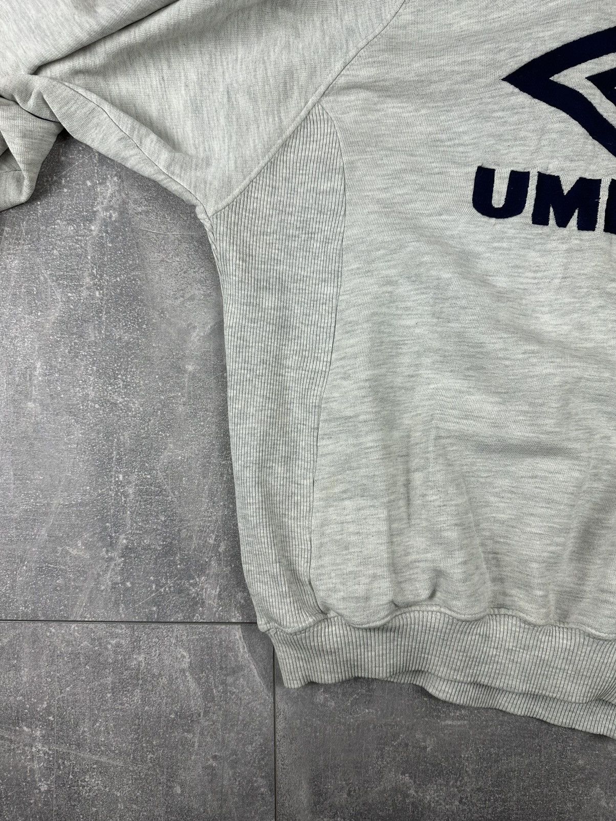 Umbro Umbro Pro Training Vintage Sweatshirt 90s Sportswear Size US S / EU 44-46 / 1 - 9 Thumbnail