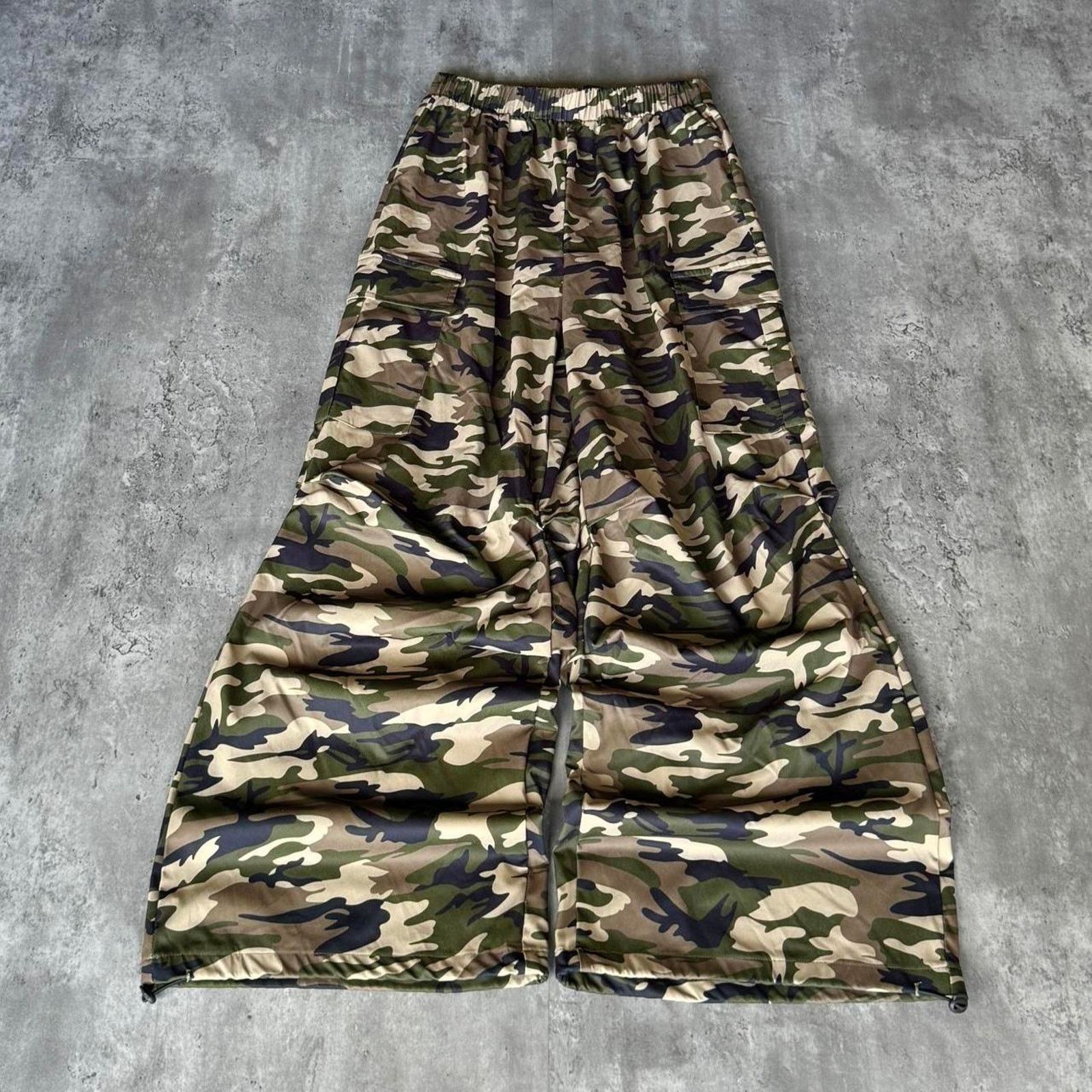 JNCO × Vintage Vintage Y2K Baggy Wide Leg Camo Technical Grunge Opium Pants Size US 29 - 1 Thumbnail