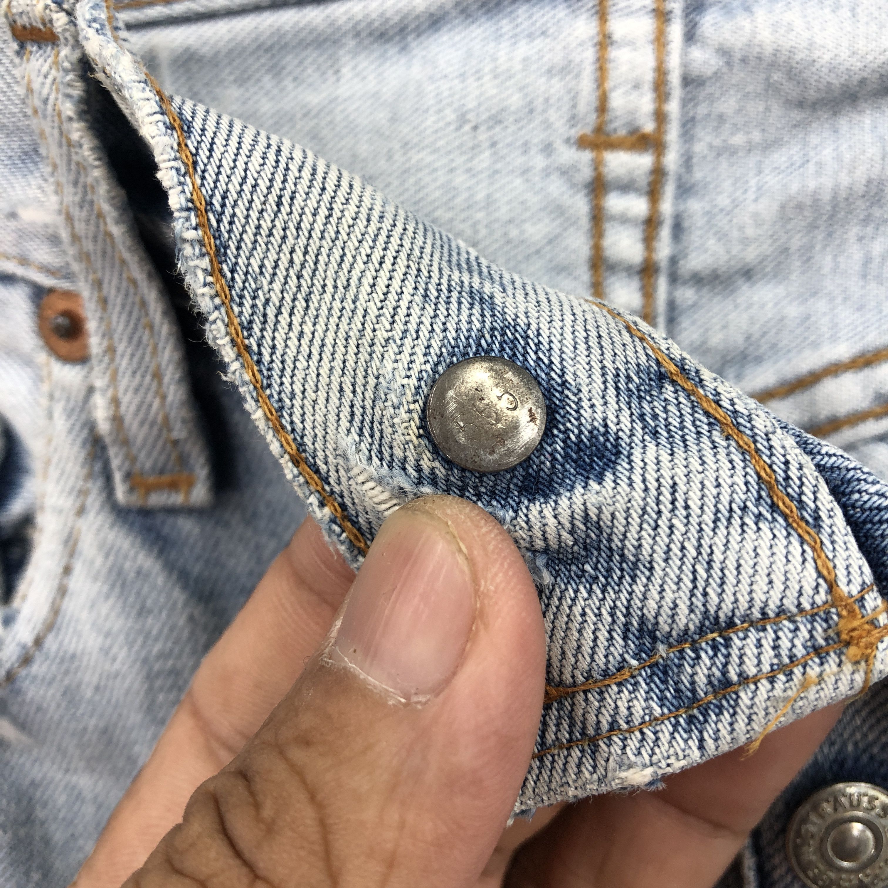 Levi's Vintage 90s Levis 501 Selvedge Jeans Levi's Sunfaded Denim Size 26" / US 2 / IT 38 - 7 Thumbnail