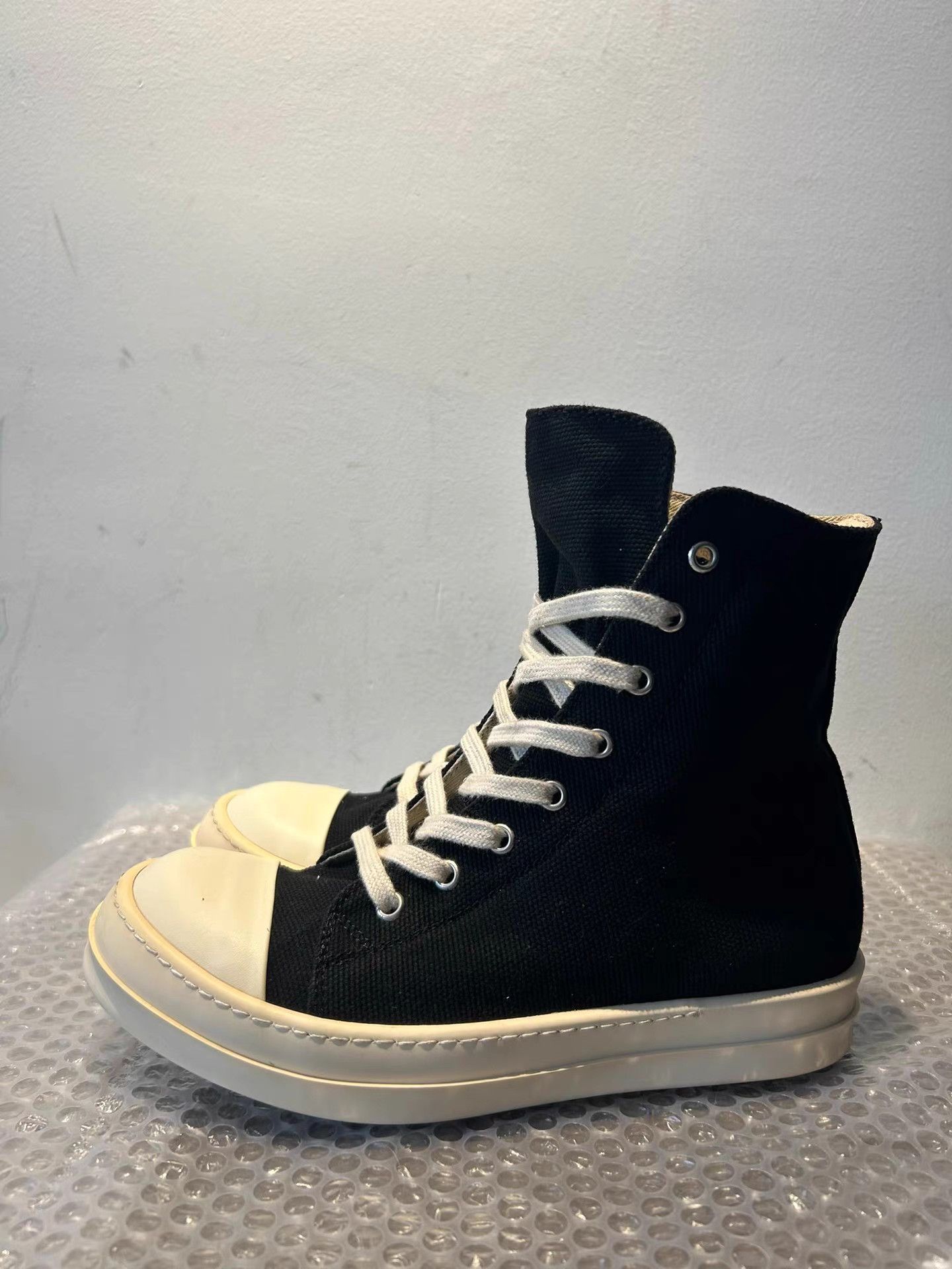 Rick Owens Rick Owens DRKSHDW enlarged Converse Size US 7.5 / IT 37.5 - 1 Thumbnail