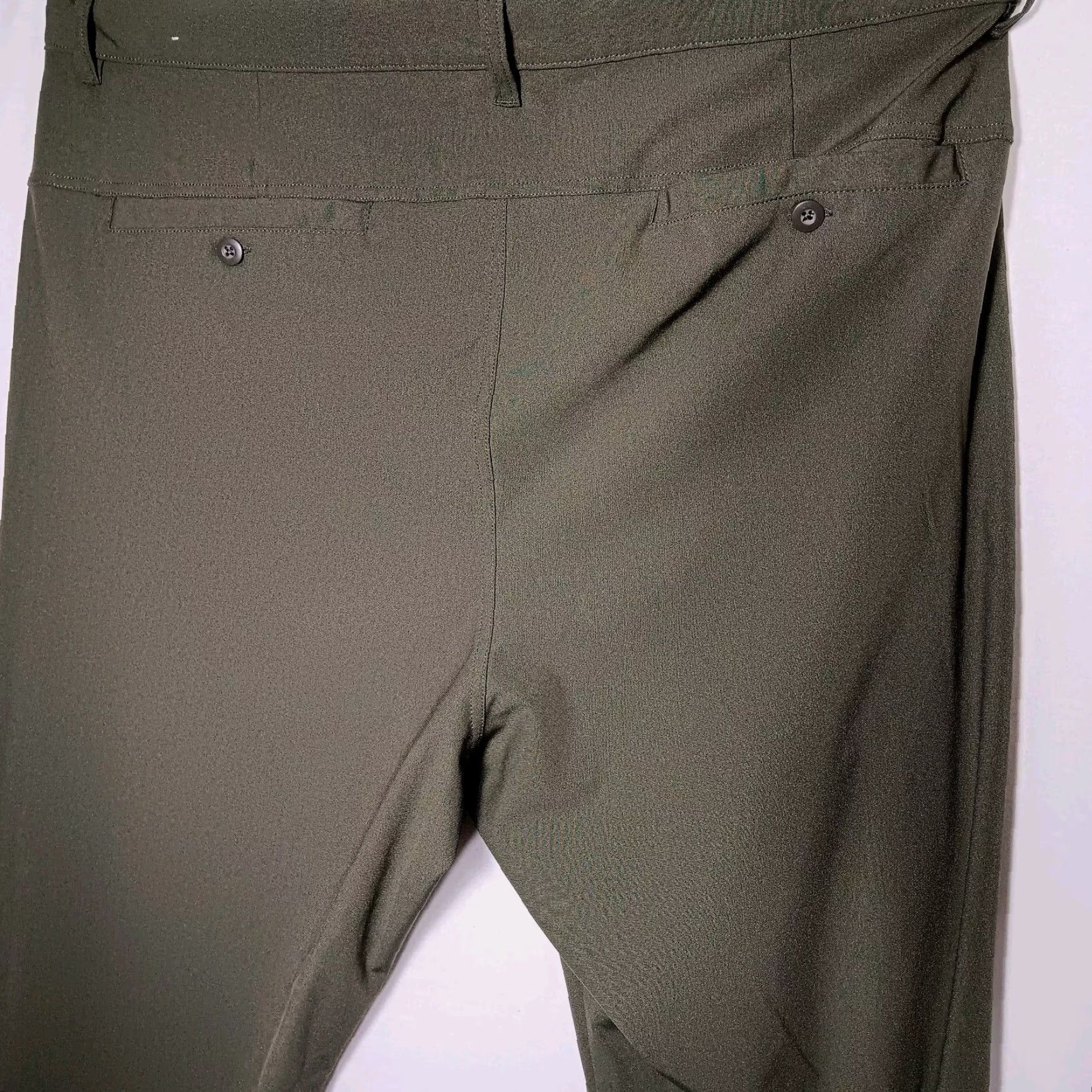 Old Navy Old Navy Active Go Dry Pants Men 42x32 Army Green Stretch Chino Casual Workwear MB1 Size US 42 / EU 58 - 4 Thumbnail