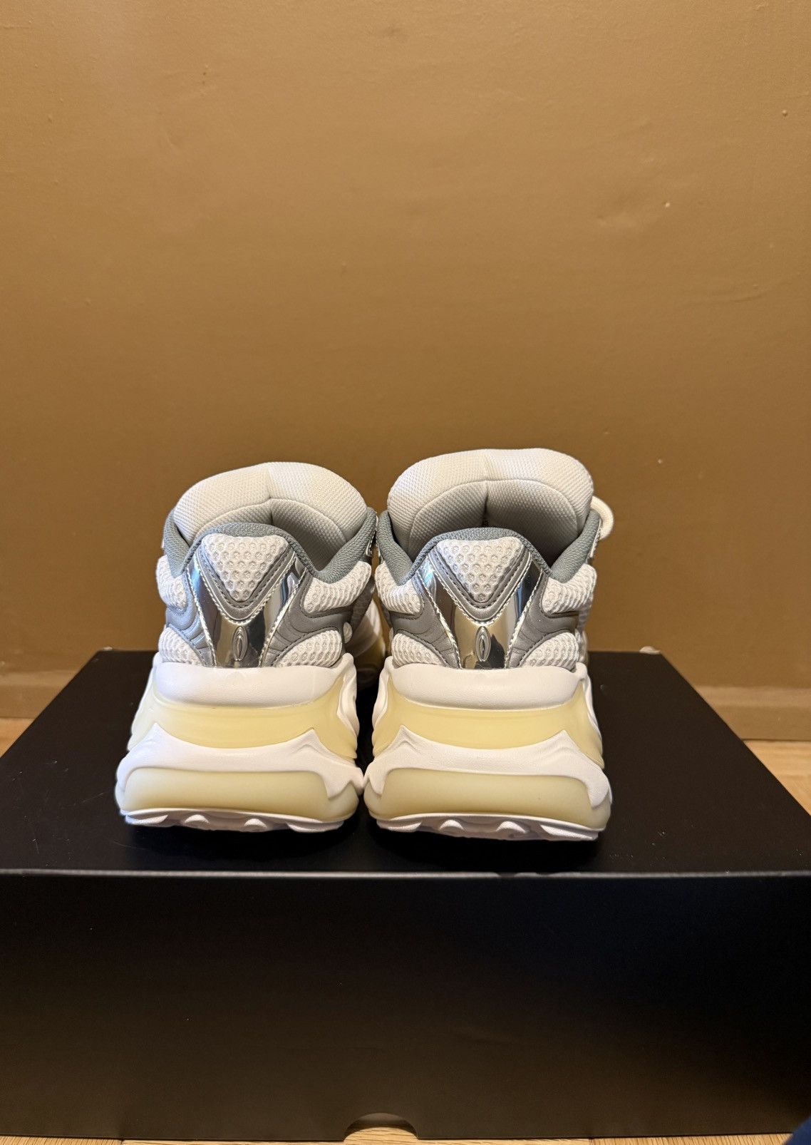 Various ASAP Bari Zero by Various - Snow White Size US 10 / EU 43 - 5 Thumbnail