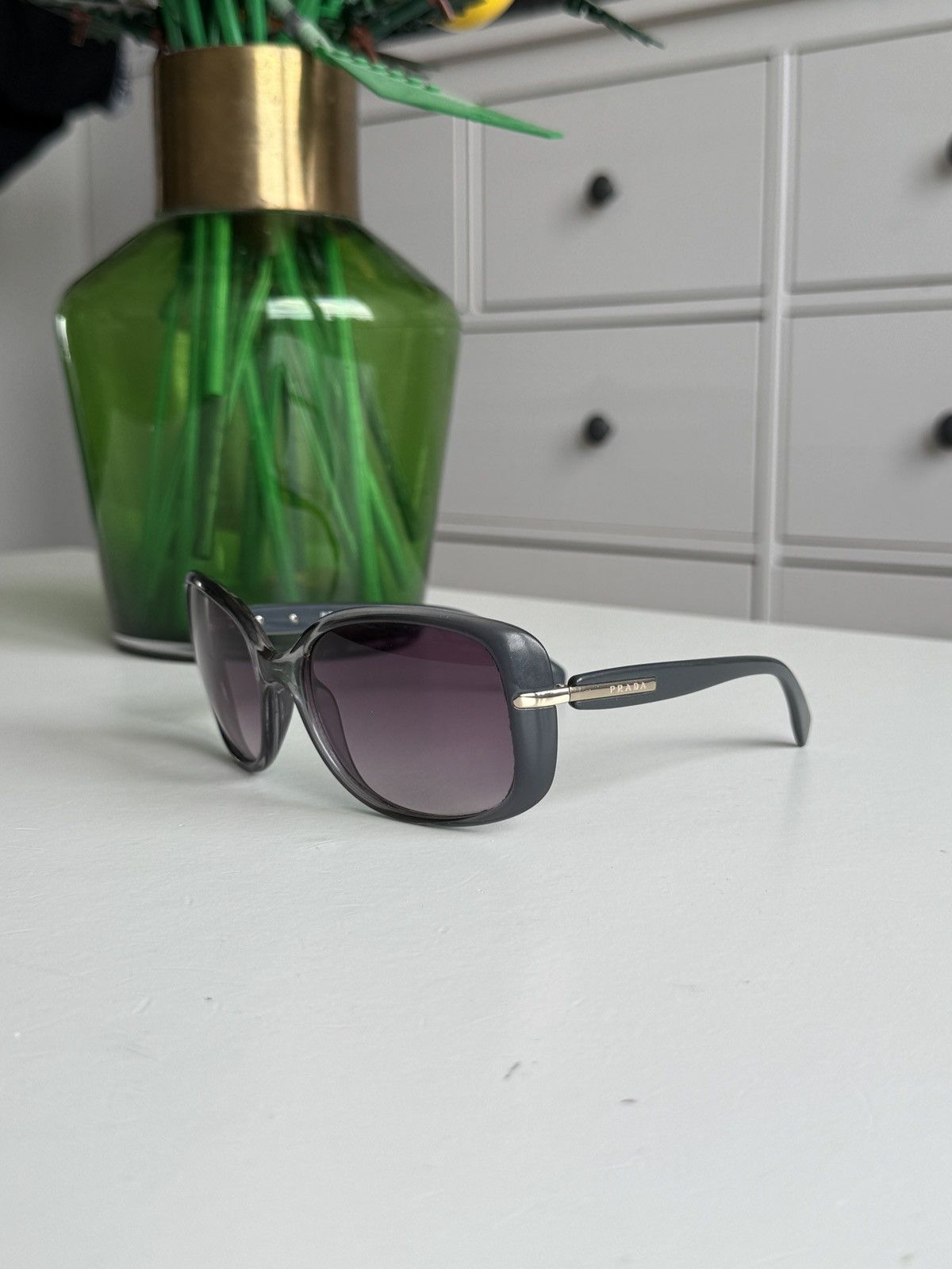 Prada Prada oversized sunglasses designer luxury casual old money Size ONE SIZE - 3 Thumbnail