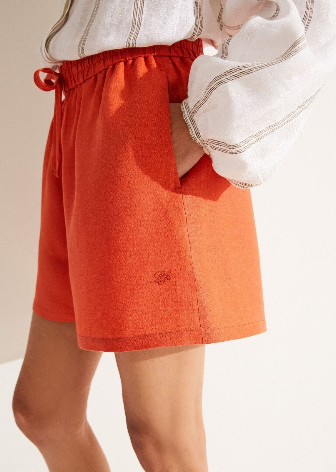 Loro Piana o1srvl11e0924 Bermuda Perth Solaire Linen Shorts in Orange Size 28" / US 6 / IT 42 - 2 Thumbnail