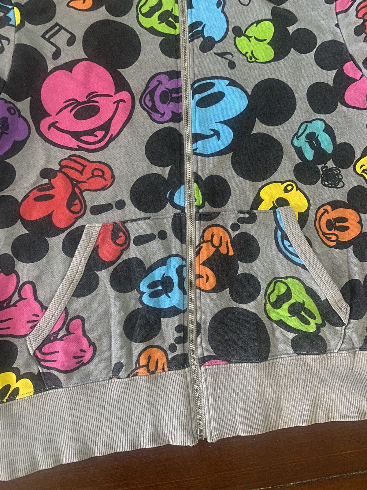 Disney Rare vintage y2k mickey mouse tokyo disney resort hoodie Size US L / EU 52-54 / 3 - 8 Thumbnail