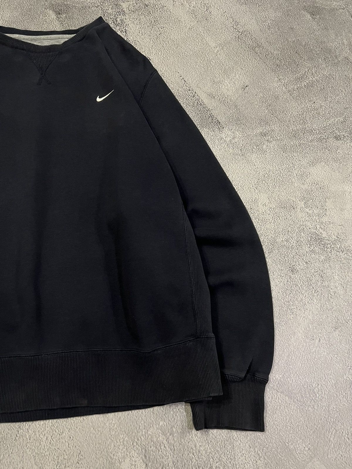 Nike × Vintage Vintage Y2k Nike 💙 Faded Mini Swoosh Sweatshirt 00’s Size US XL / EU 56 / 4 - 5 Thumbnail
