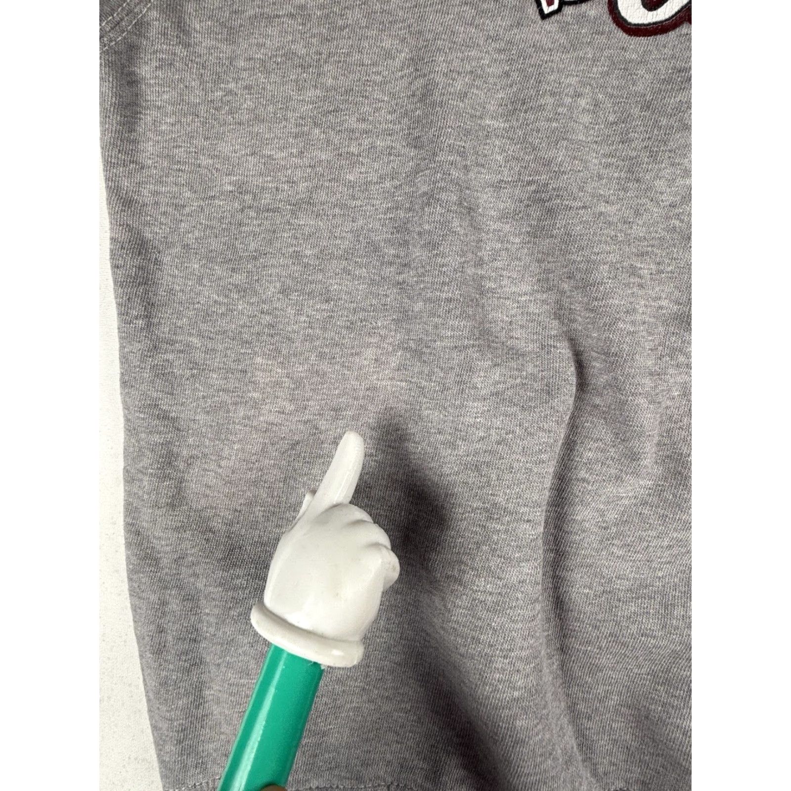 Hanes VINTAGE Hanes Sweatshirt Crew Neck Graphic Print 90s South Carolina Gamecocks XL Men Pullover Gray Cotton Blend Regular See measurement Size US XL / EU 56 / 4 - 6 Thumbnail