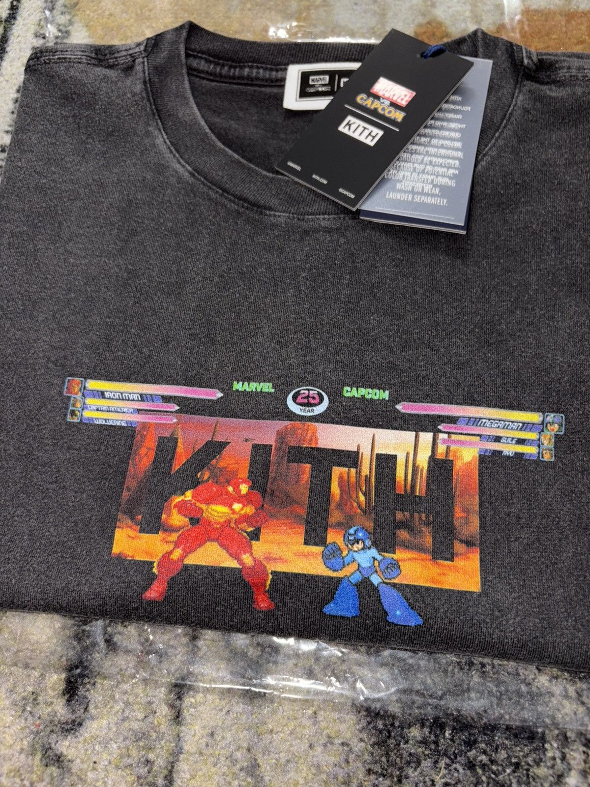 Kith × Marvel Comics KITH MvC DESERT VINTAGE TEE - BLACK Size US L / EU 52-54 / 3 - 2 Thumbnail