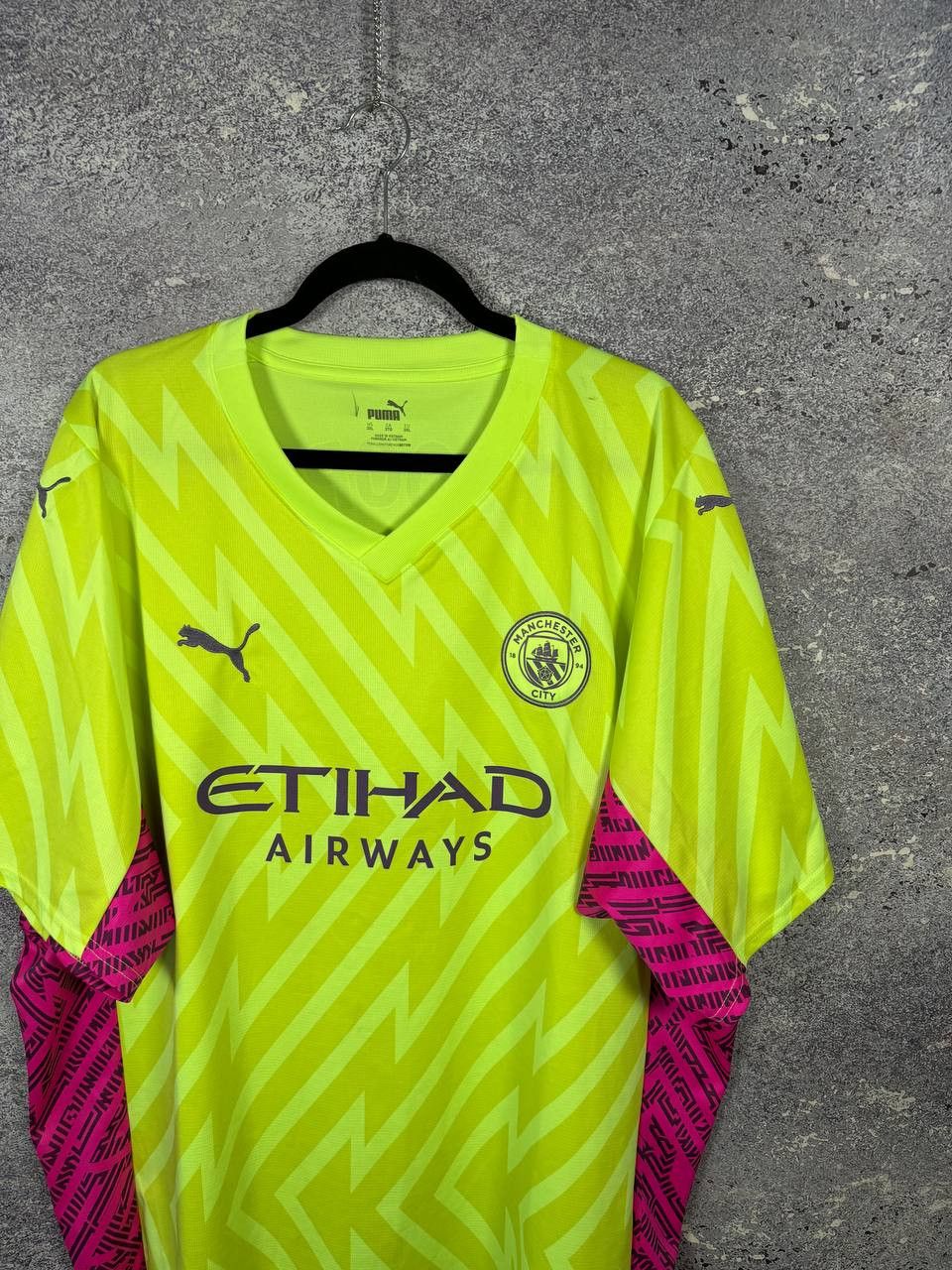 Puma × Vintage Manchester City 2023/24 GK Third Puma Soccer Jersey Size US XXL / EU 58 / 5 - 2 Thumbnail
