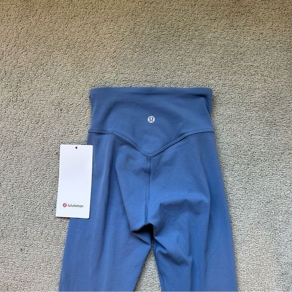 Lululemon lululemon Nulu Mesh Panels High-Rise Tight 25" Washed Denim Size 25" / US 0 / IT 36 - 10 Thumbnail