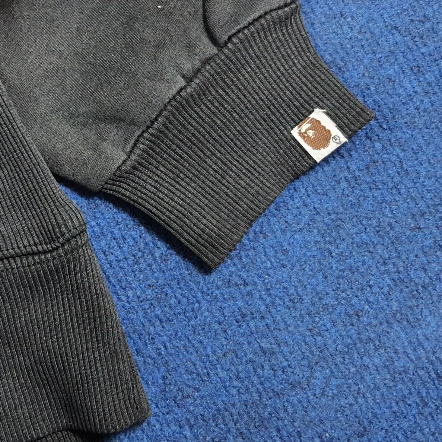 Vintage Vintage BAPE Sweatshirt A Bathing Ape Multi Logo C292N4 Size US M / EU 48-50 / 2 - 3 Thumbnail
