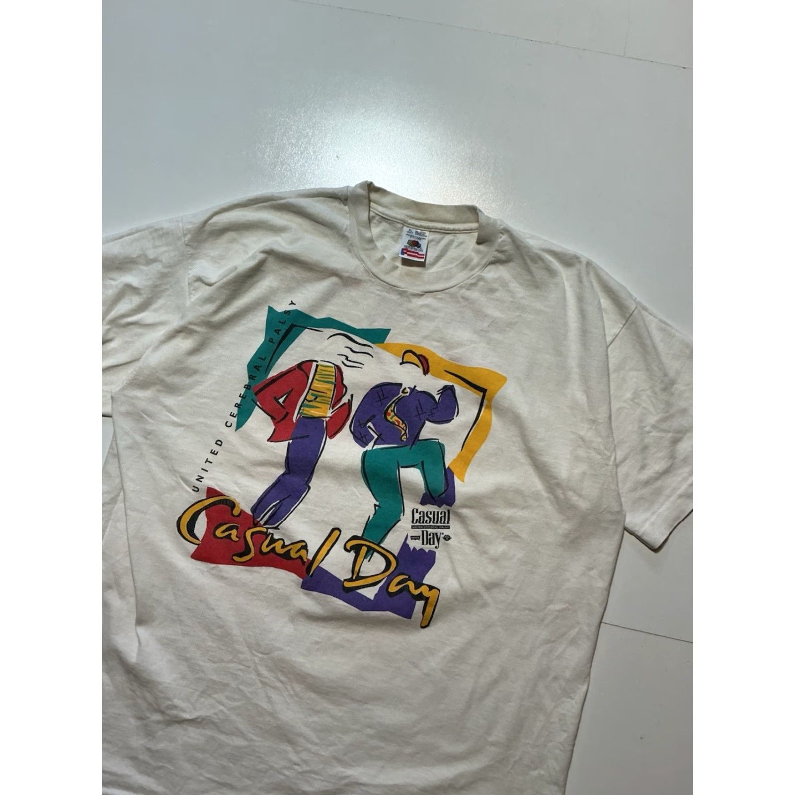 Fruit Of The Loom VINTAGE 90s Fruit Of The Loom Levis Casual Day United Cerebral Palsy Graphic T-Shirt XL White Mens Size US XL / EU 56 / 4 - 4 Thumbnail
