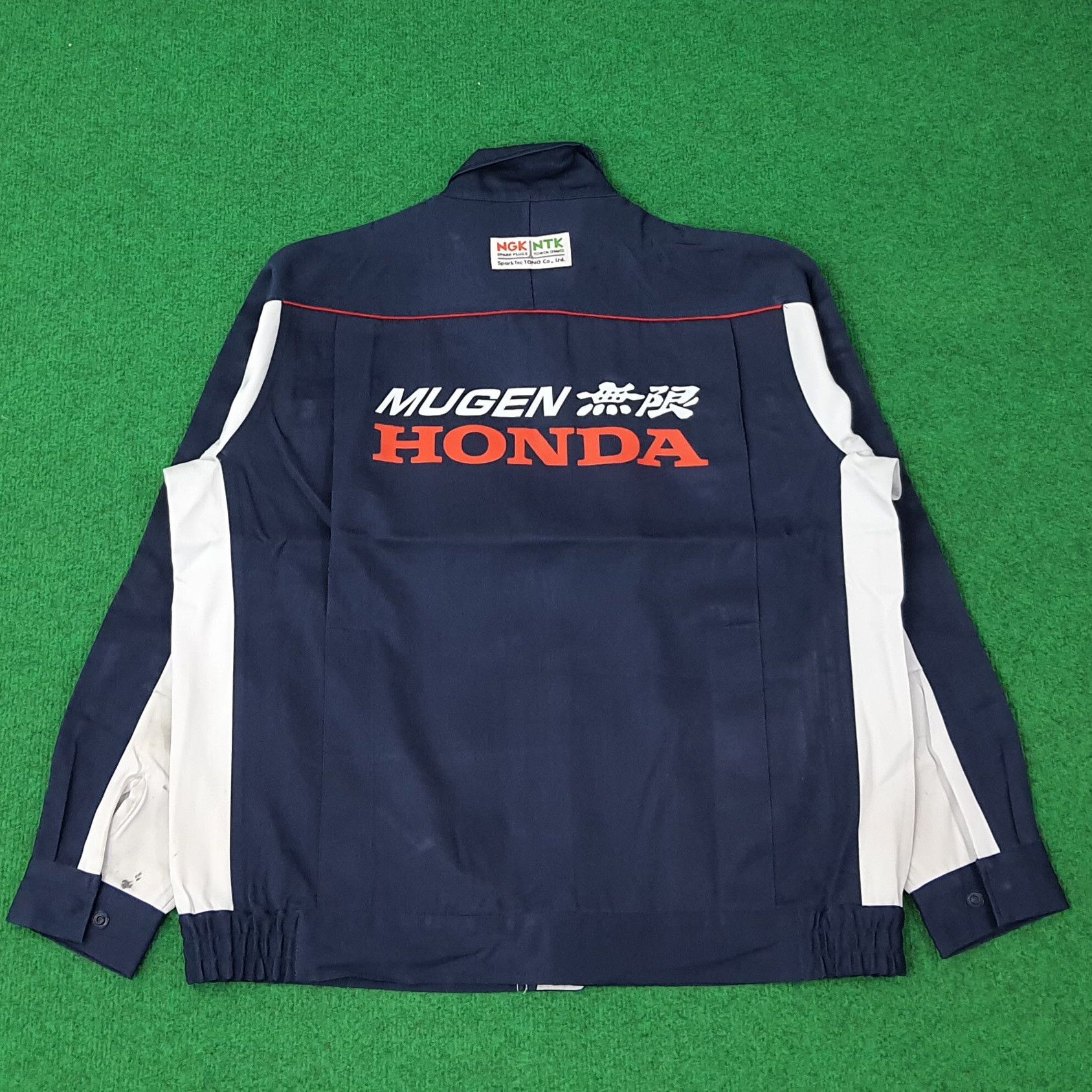 Japanese Brand Vintage Mugen Honda Motorsports Custom Logo Jacket C262N2 Size US L / EU 52-54 / 3 - 1 Thumbnail