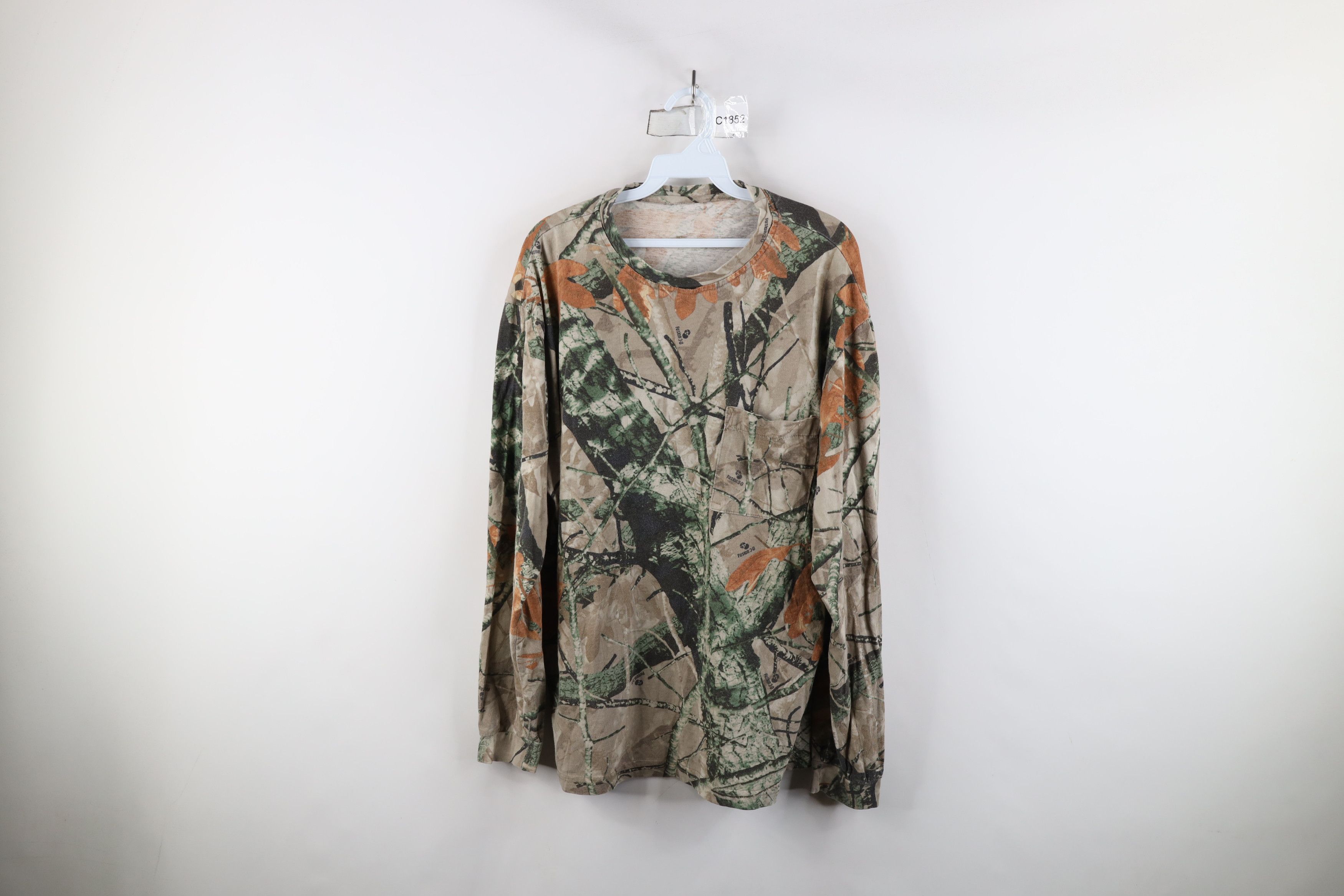 Vintage Vintage 90s Streetwear Camouflage Long Sleeve Pocket T-Shirt Size US XL / EU 56 / 4 - 1 Thumbnail