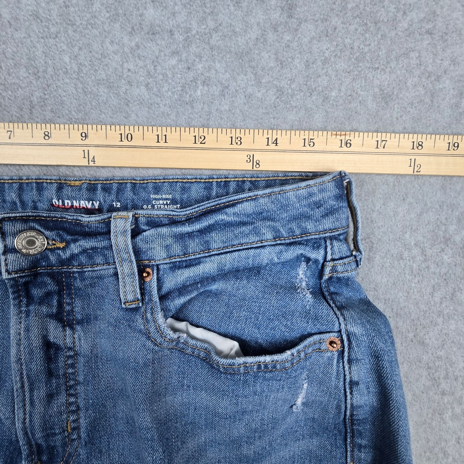 Old Navy Old Navy 12 Curvy OG Straight Jeans Raw Hem Distressed Size 34" / US 12 / IT 48 - 13 Thumbnail